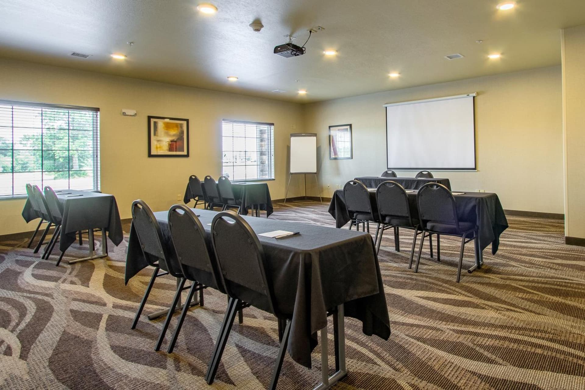 Cobblestone Hotel & Suites - Orrville property views in Orrville, OH — gallery photo 3