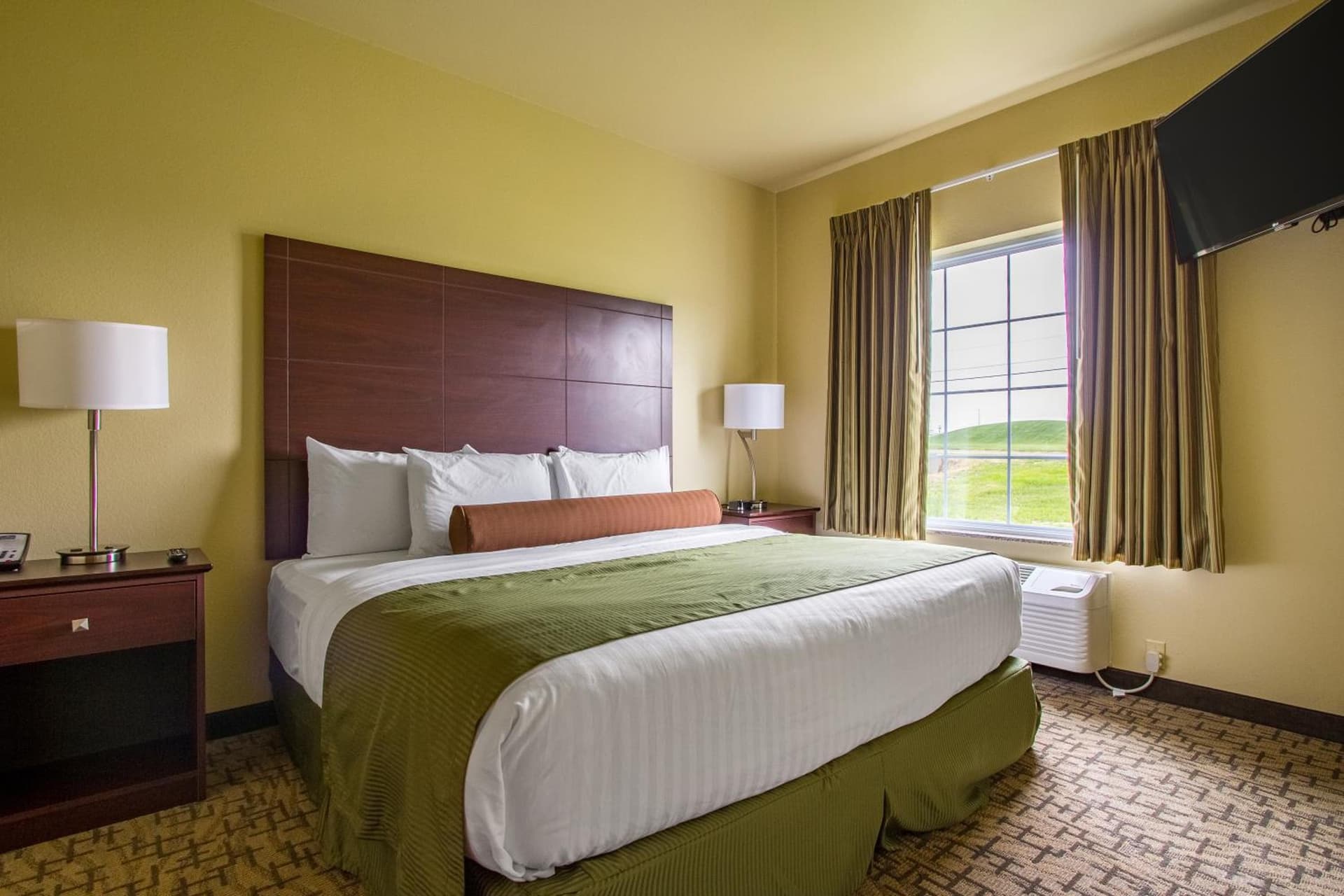 Cobblestone Hotel & Suites - Orrville gallery photo in Orrville, OH — image 25