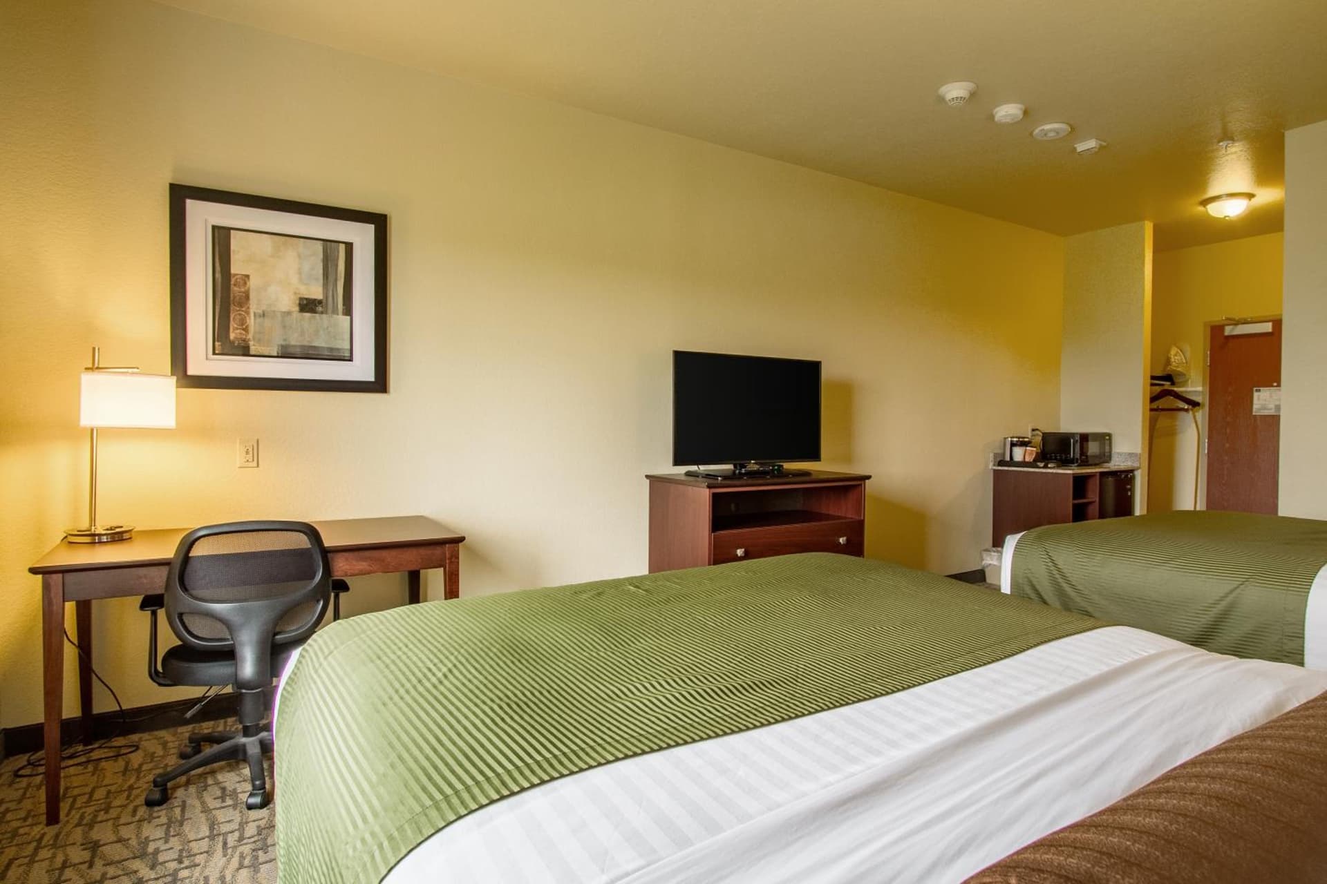 Cobblestone Hotel & Suites - Orrville gallery photo in Orrville, OH — image 18