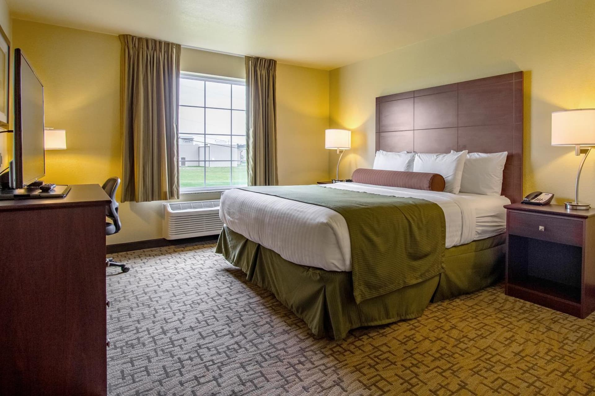 Cobblestone Hotel & Suites - Orrville gallery photo in Orrville, OH — image 4