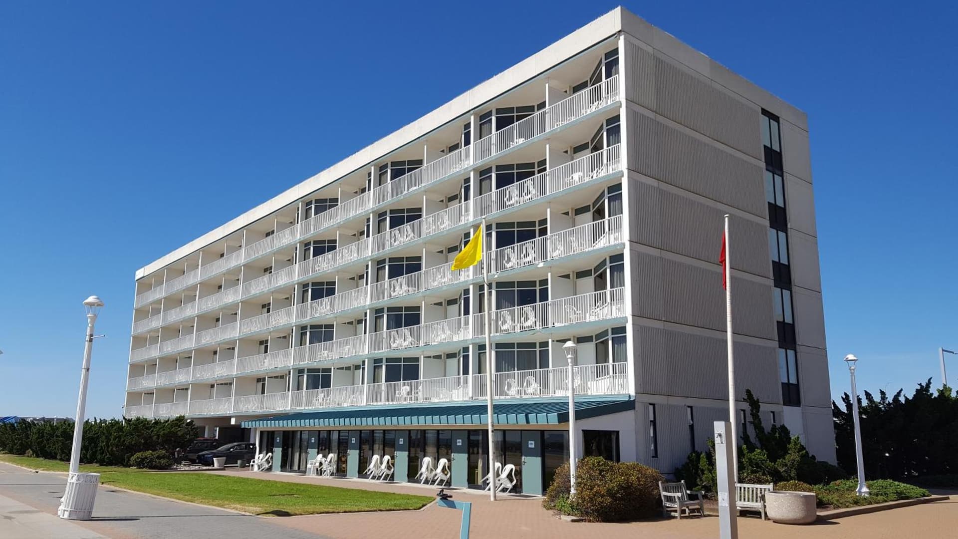 The Schooner Inn gallery photo in Virginia Beach, VA — image 29