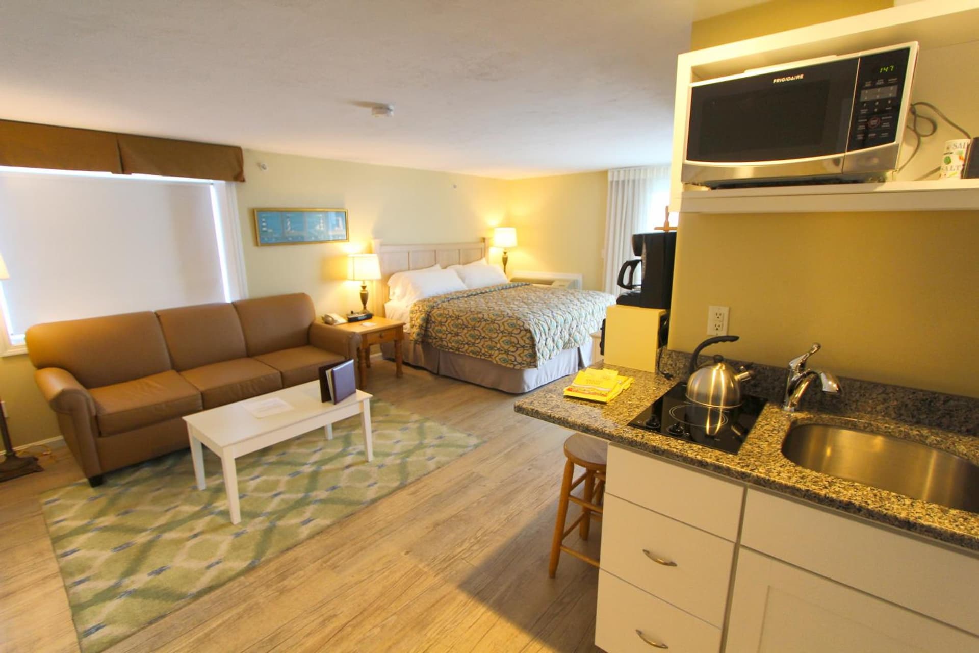 InnSeason Resorts Surfside gallery photo in Falmouth, MA — image 4