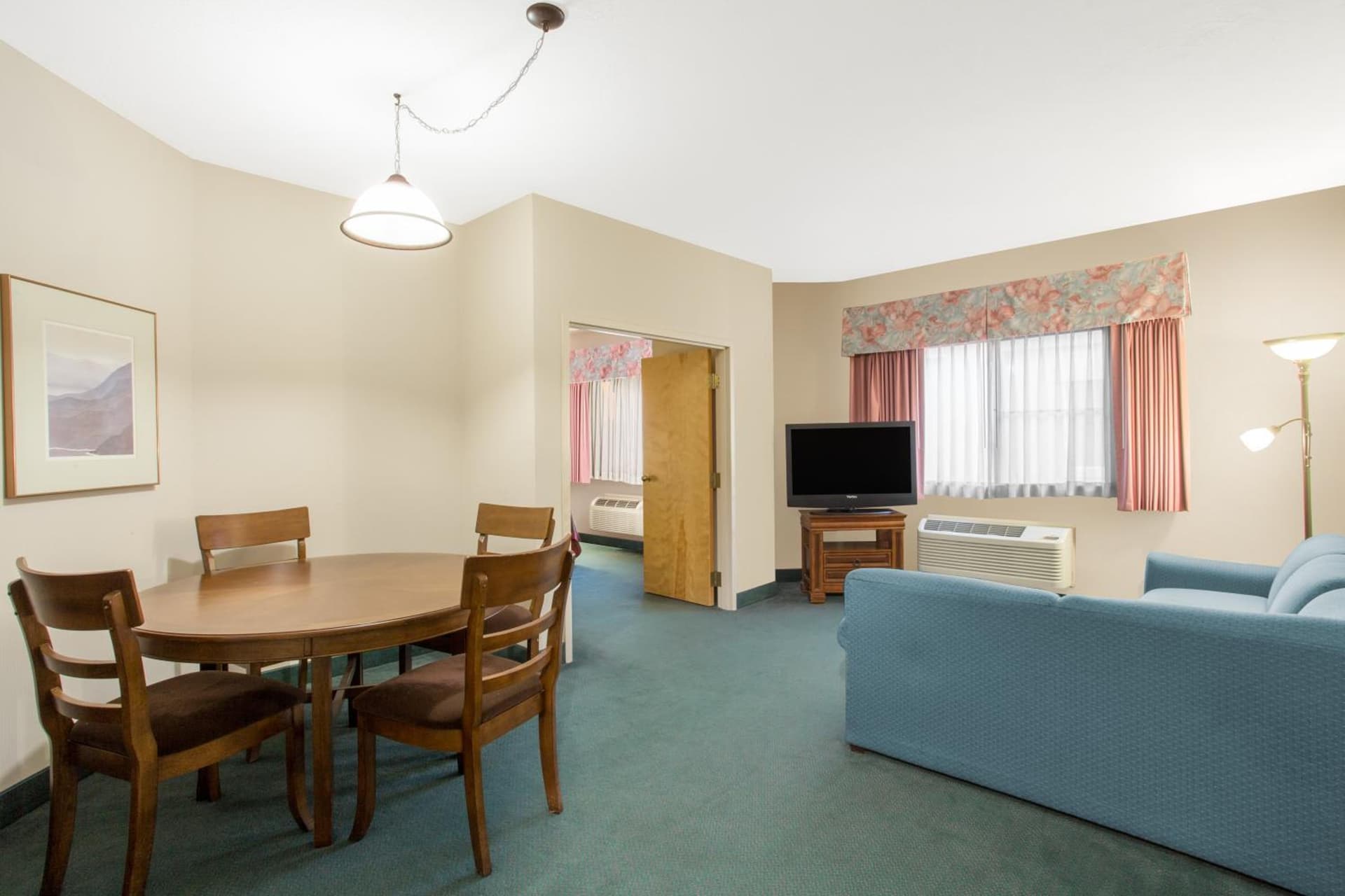 Ramada by Wyndham St George gallery photo in St. George, UT — image 38