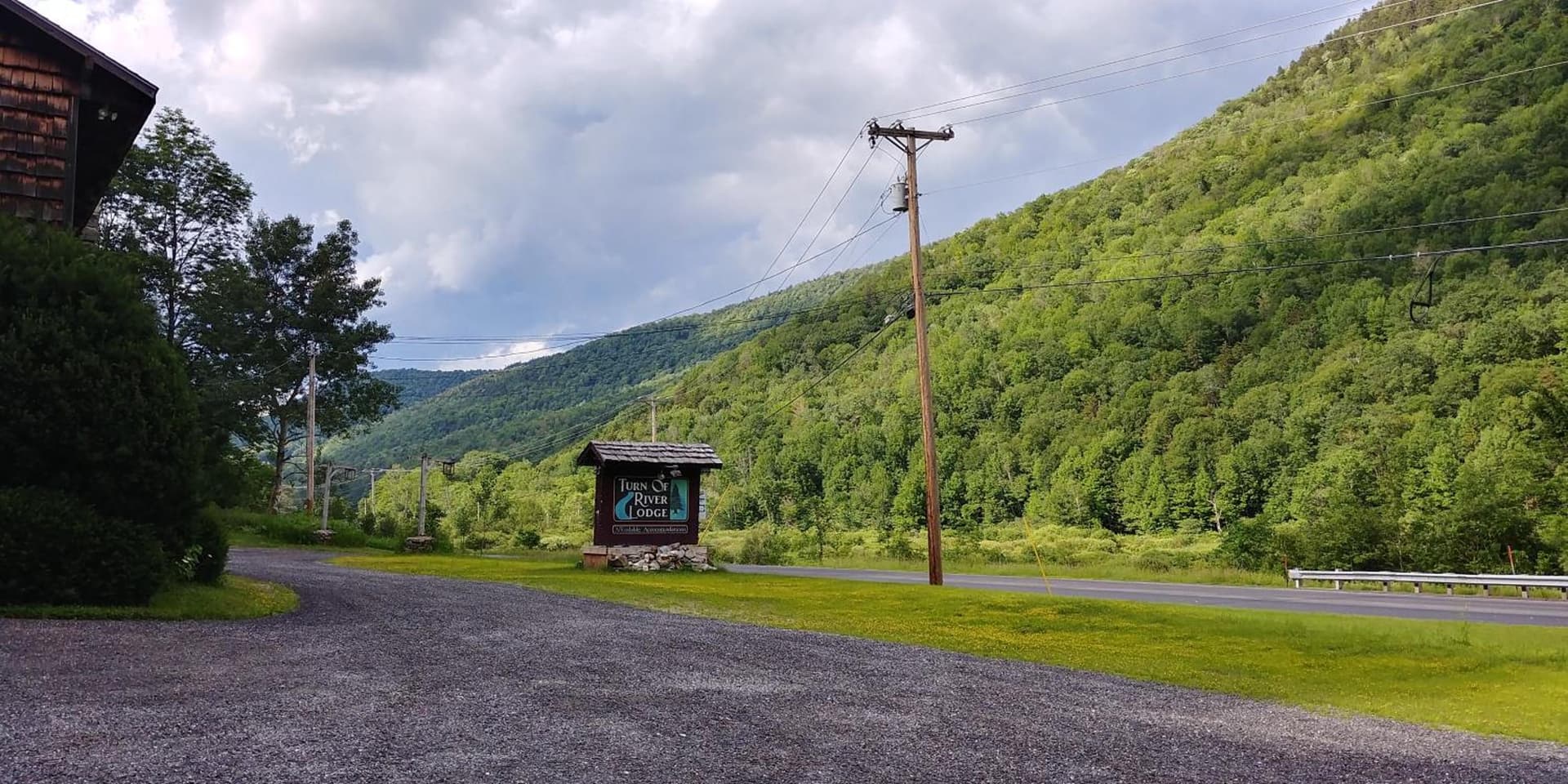 Turn of River Lodge property views in Killington, VT — gallery photo 3