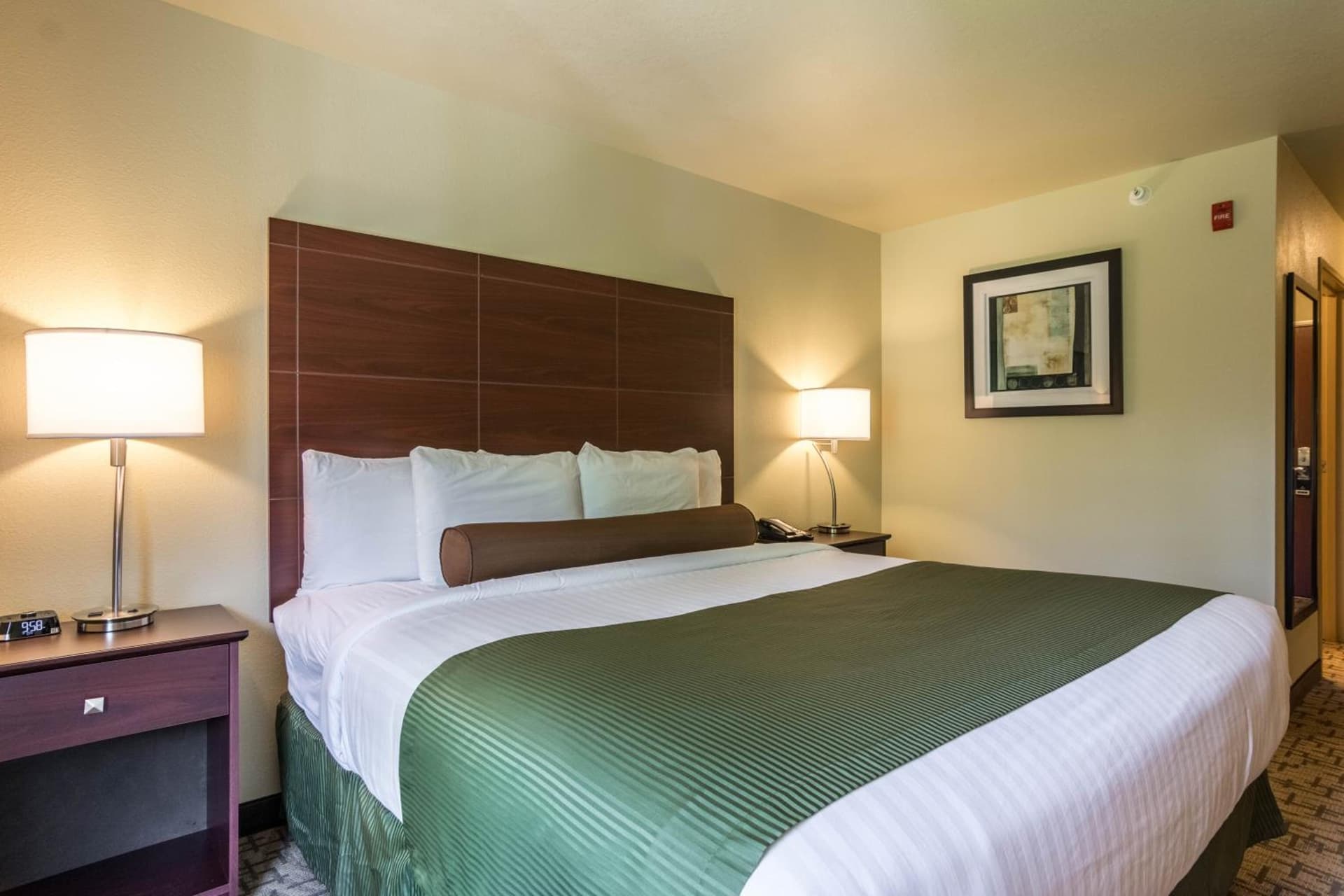 Cobblestone Hotel & Suites - Harborcreek gallery photo in Erie, PA — image 24