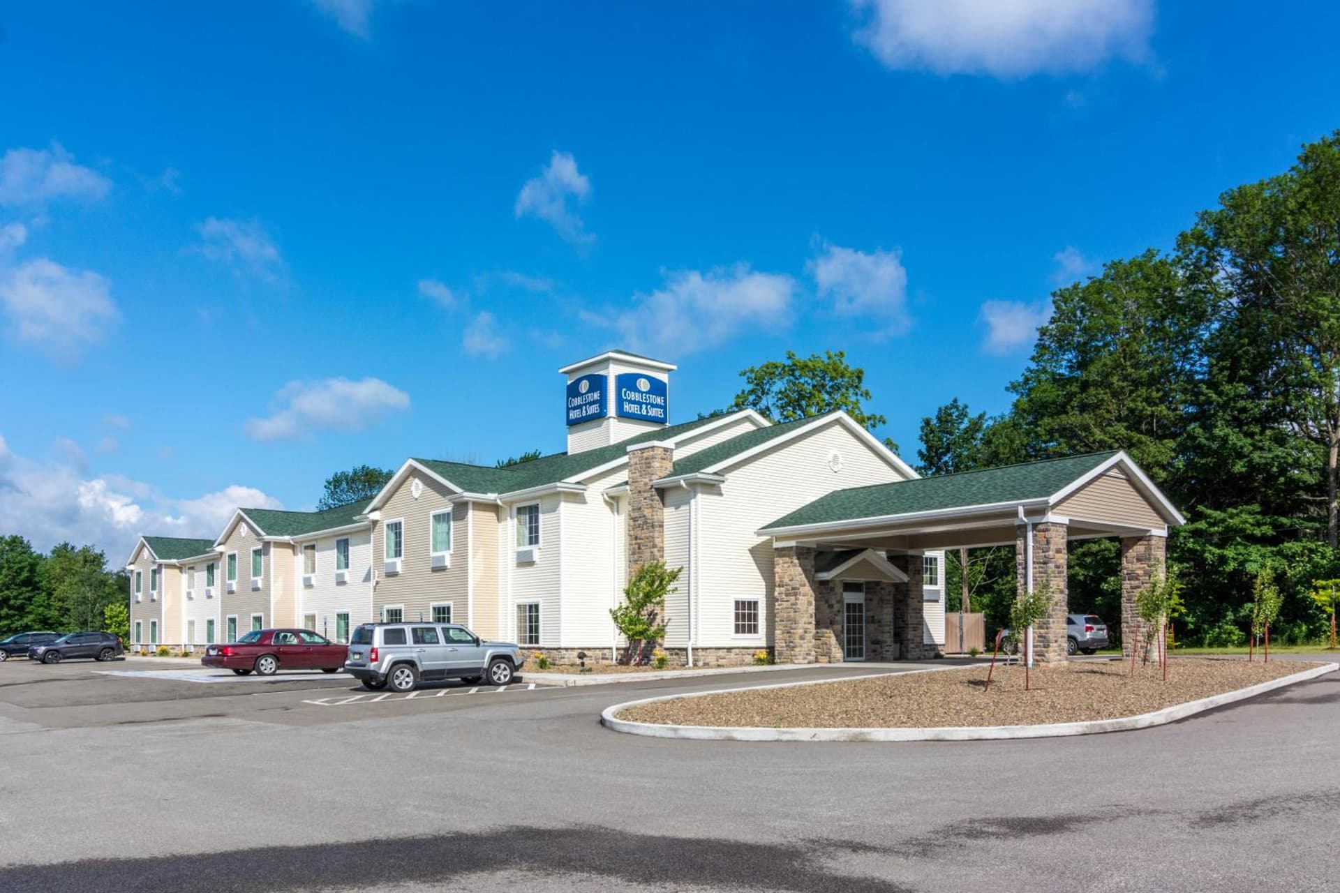 Cobblestone Hotel & Suites - Harborcreek featured exterior or lobby in Erie, PA — similar hotel