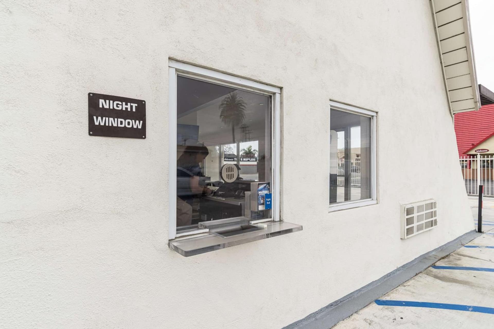 Motel 6-Long Beach, CA - International City gallery photo in Long Beach, CA — image 26