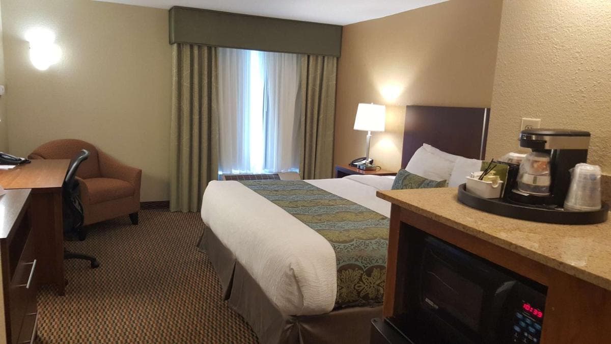Best Western Airport Inn & Suites Oakland gallery photo in Oakland, CA — image 20