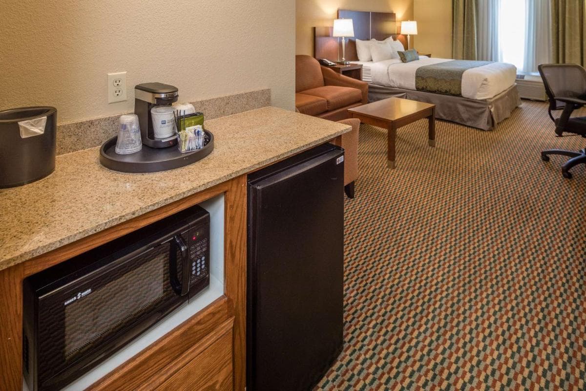 Best Western Airport Inn & Suites Oakland gallery photo in Oakland, CA — image 25