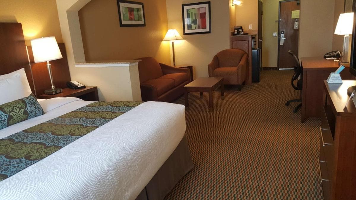 Best Western Airport Inn & Suites Oakland gallery photo in Oakland, CA — image 15