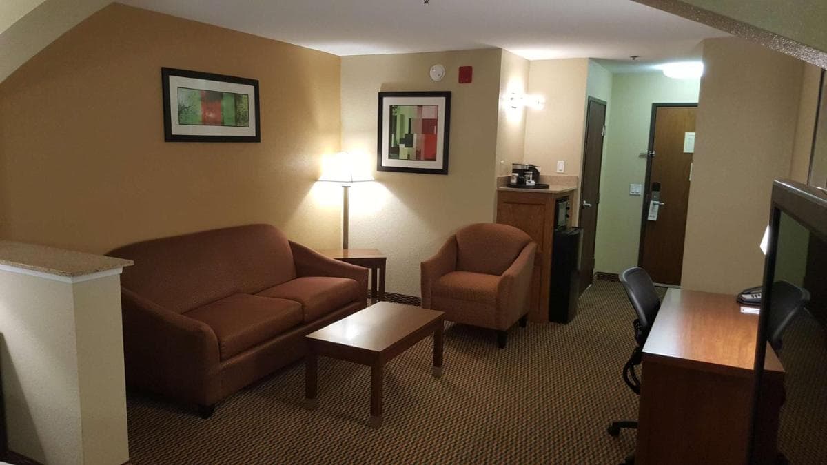 Best Western Airport Inn & Suites Oakland gallery photo in Oakland, CA — image 26