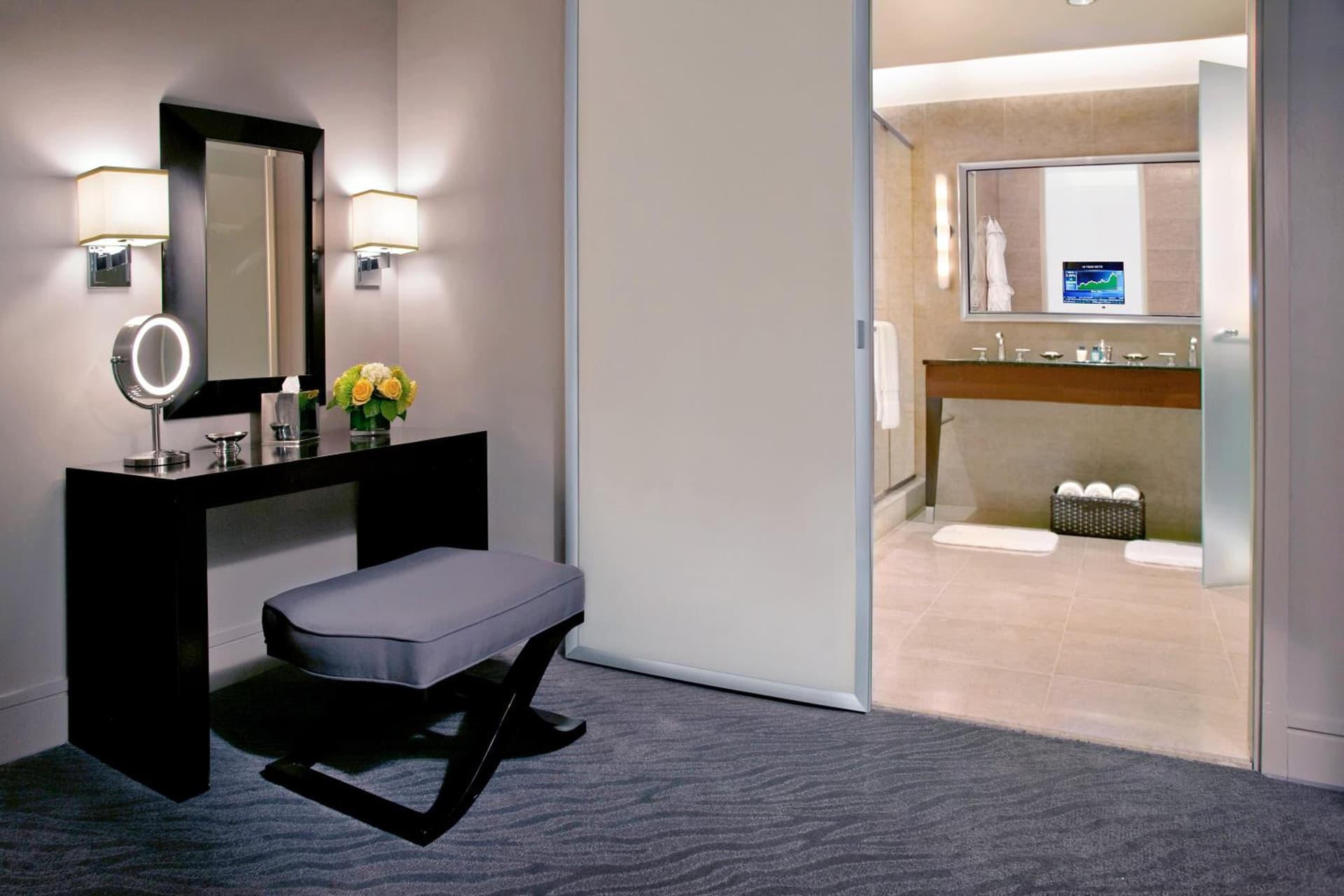 Trump International Hotel & Tower Chicago gallery photo in Chicago, IL — image 51