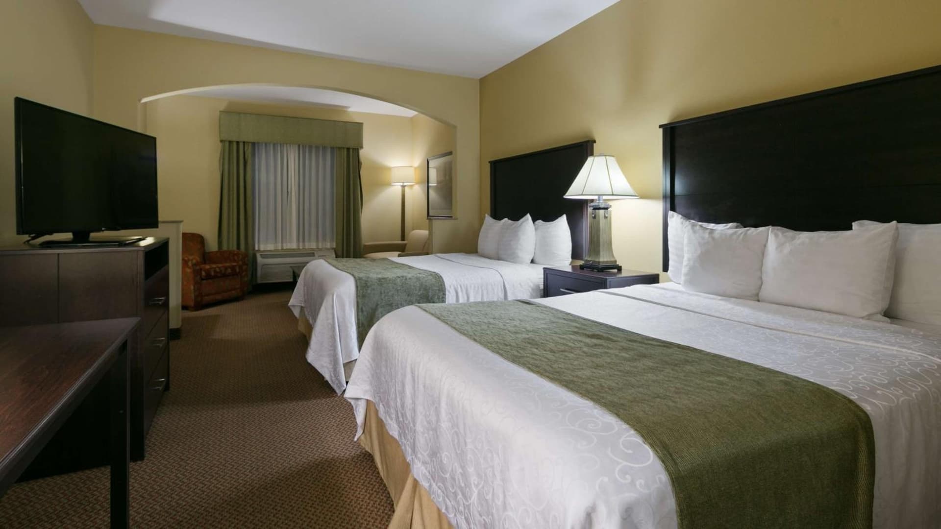 Best Western Plus Port of Camas-Washougal Convention Center gallery photo in Washougal, WA — image 21