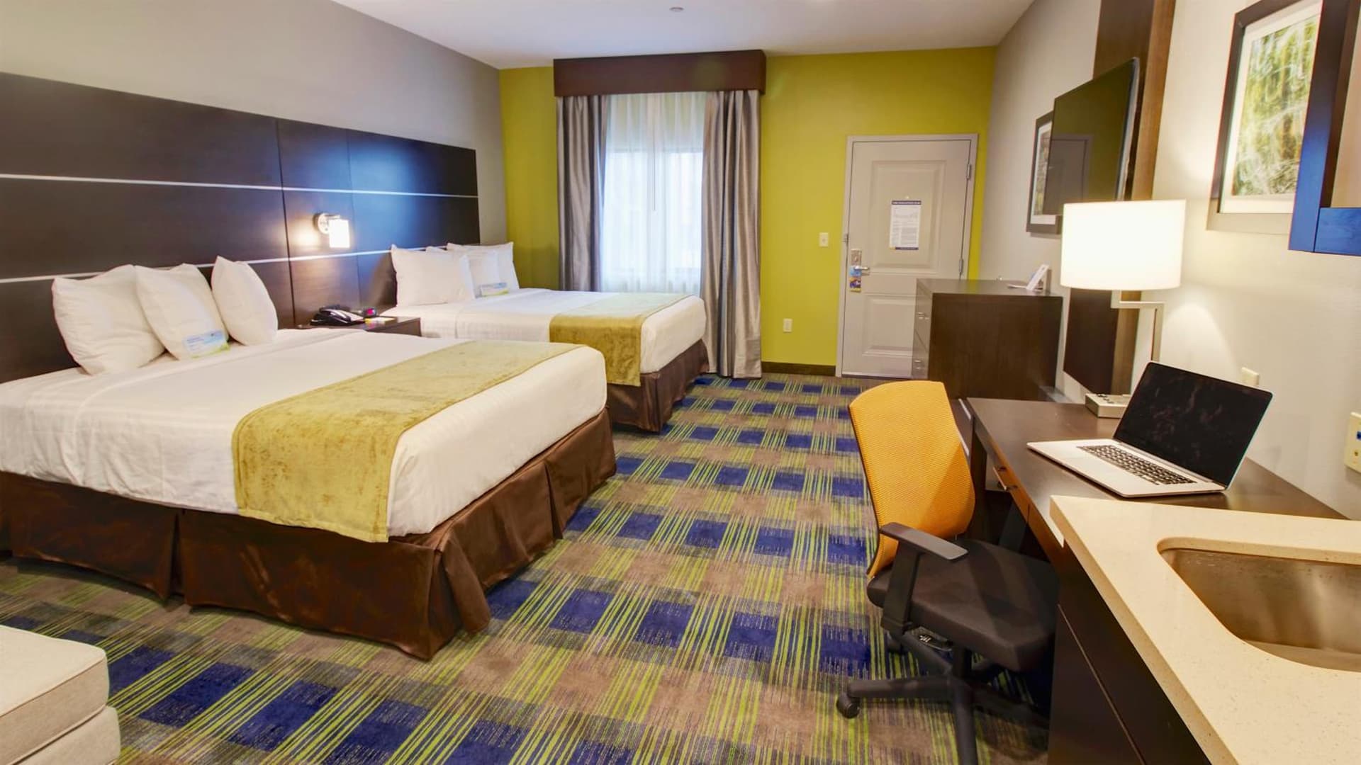 Days Inn & Suites by Wyndham Port Arthur gallery photo in Port Arthur, TX — image 15