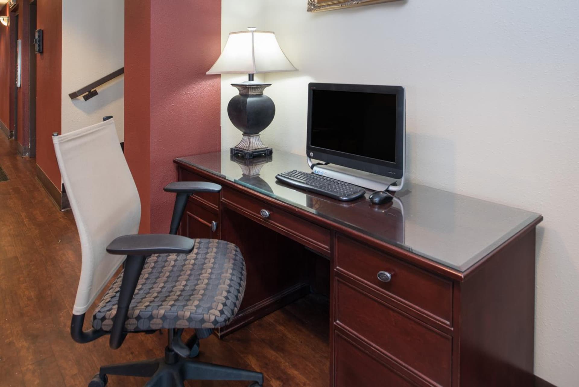 Ramada by Wyndham Downtown Spokane gallery photo in Spokane, WA — image 32
