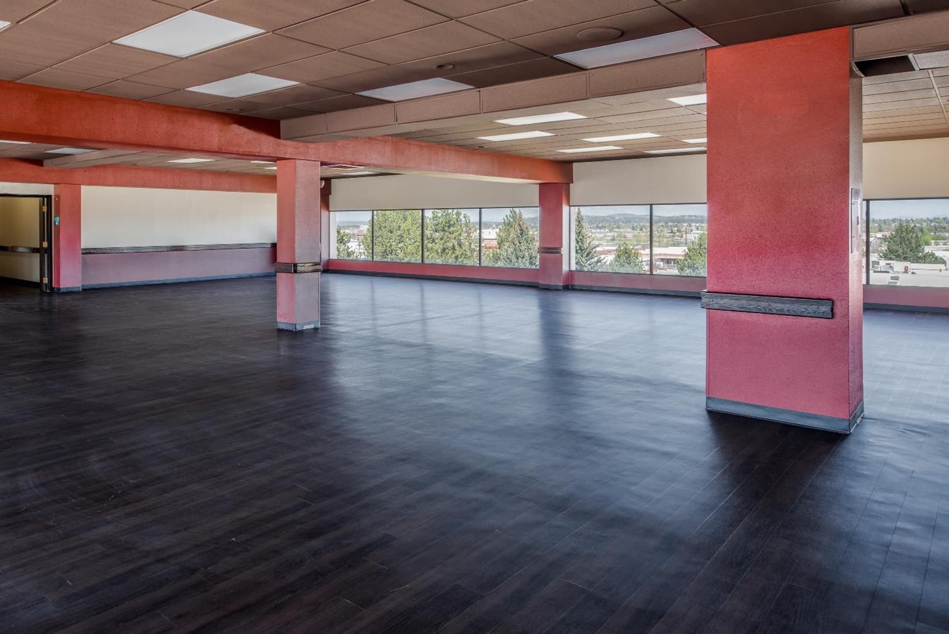 Ramada by Wyndham Downtown Spokane gallery photo in Spokane, WA — image 16