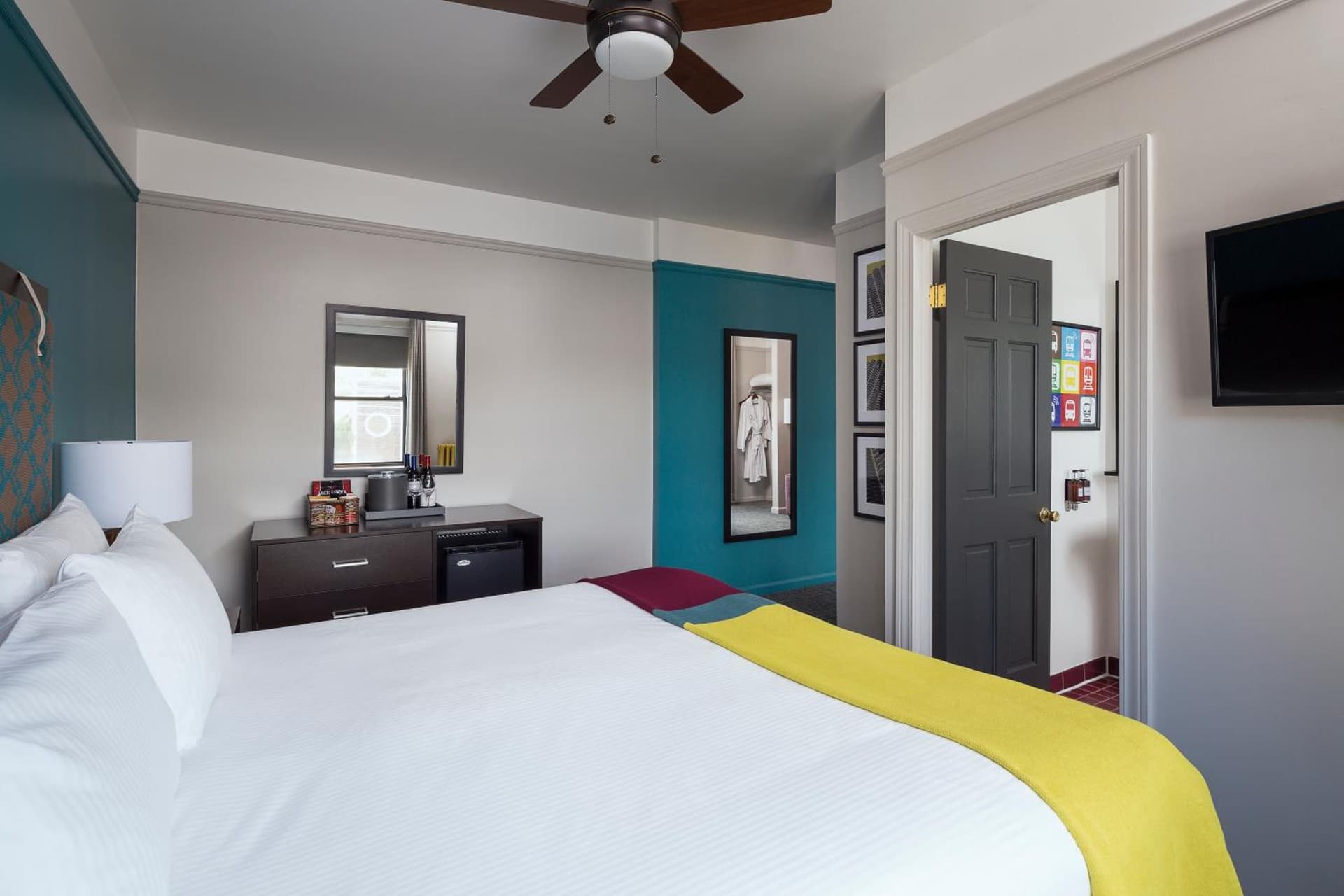 City Suites Hotel gallery photo in Chicago, IL — image 16