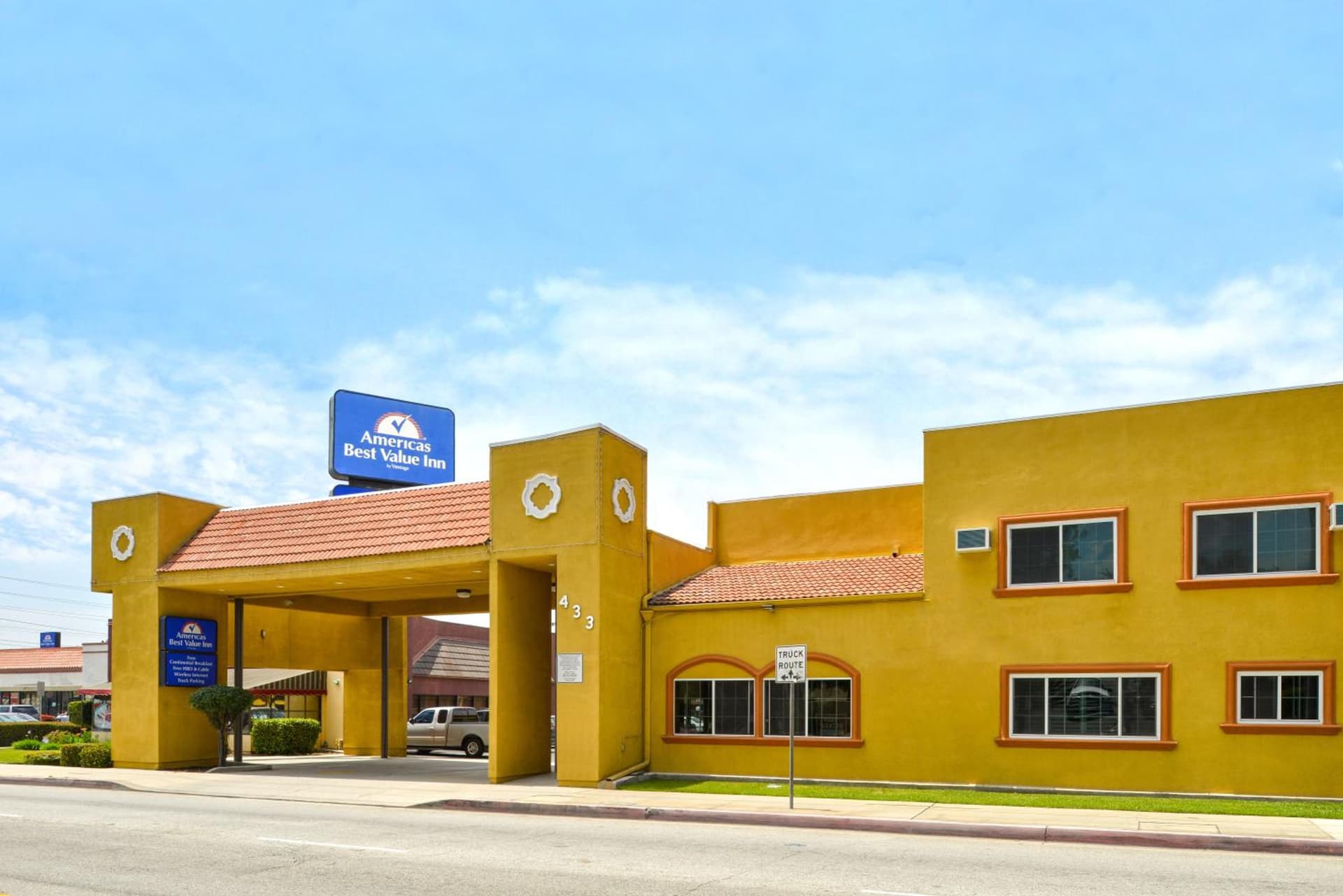Americas Best Value Inn - Azusa/Pasadena featured exterior or lobby in Azusa, CA — similar hotel
