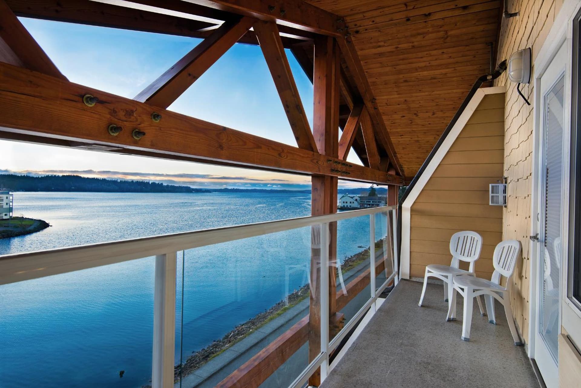 Oxford Suites Silverdale property views in Silverdale, WA — gallery photo 3