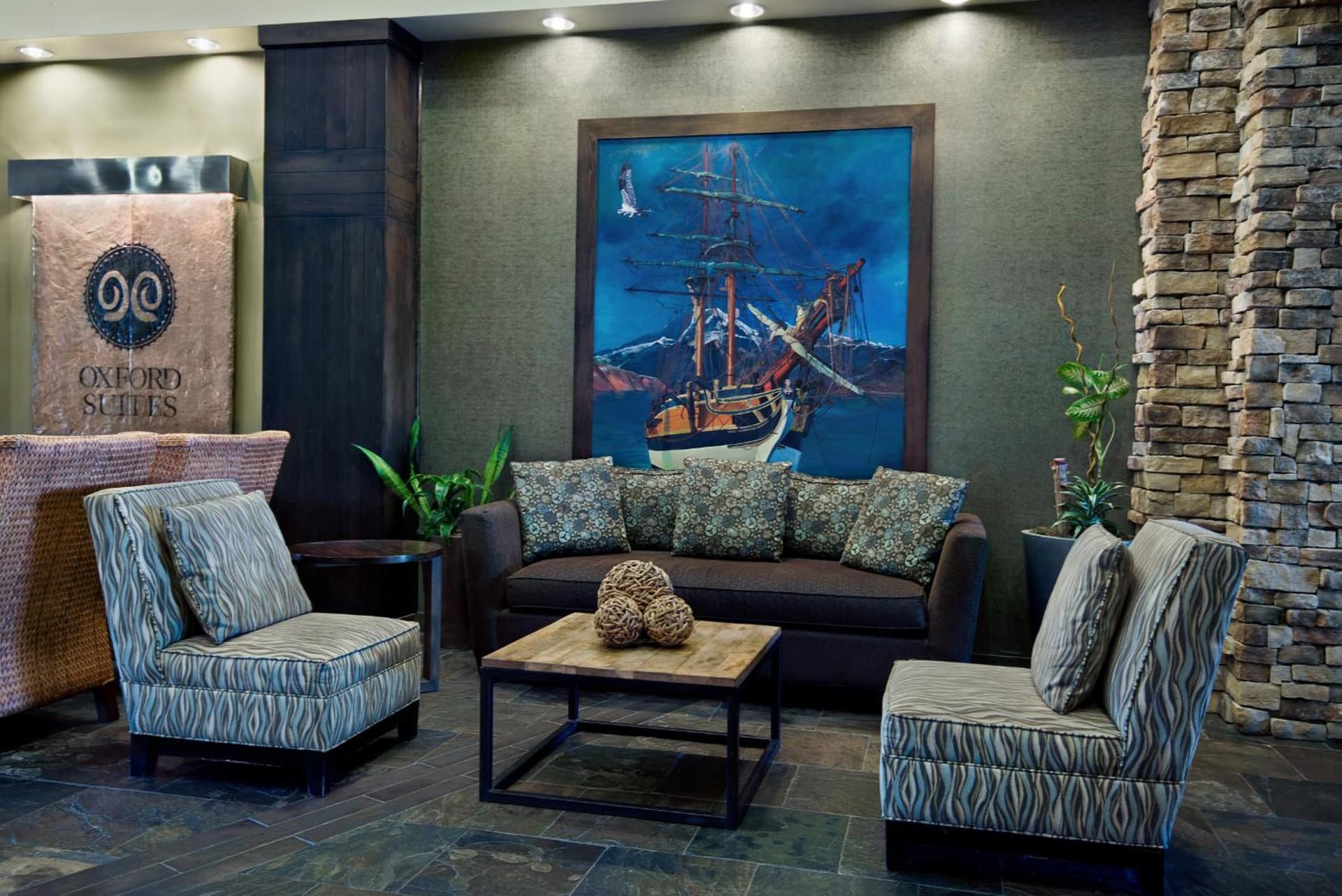 Oxford Suites Silverdale gallery photo in Silverdale, WA — image 10