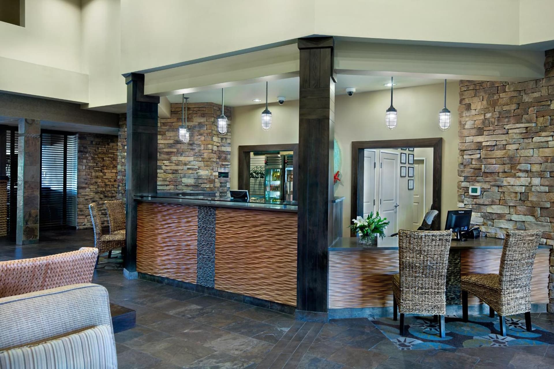 Oxford Suites Silverdale gallery photo in Silverdale, WA — image 38