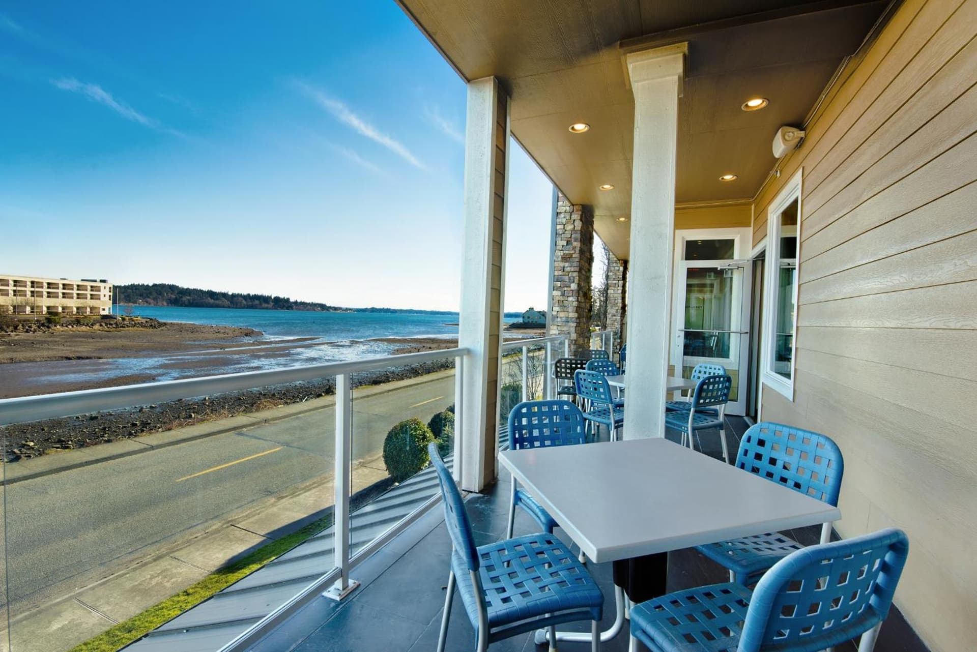 Oxford Suites Silverdale gallery photo in Silverdale, WA — image 14