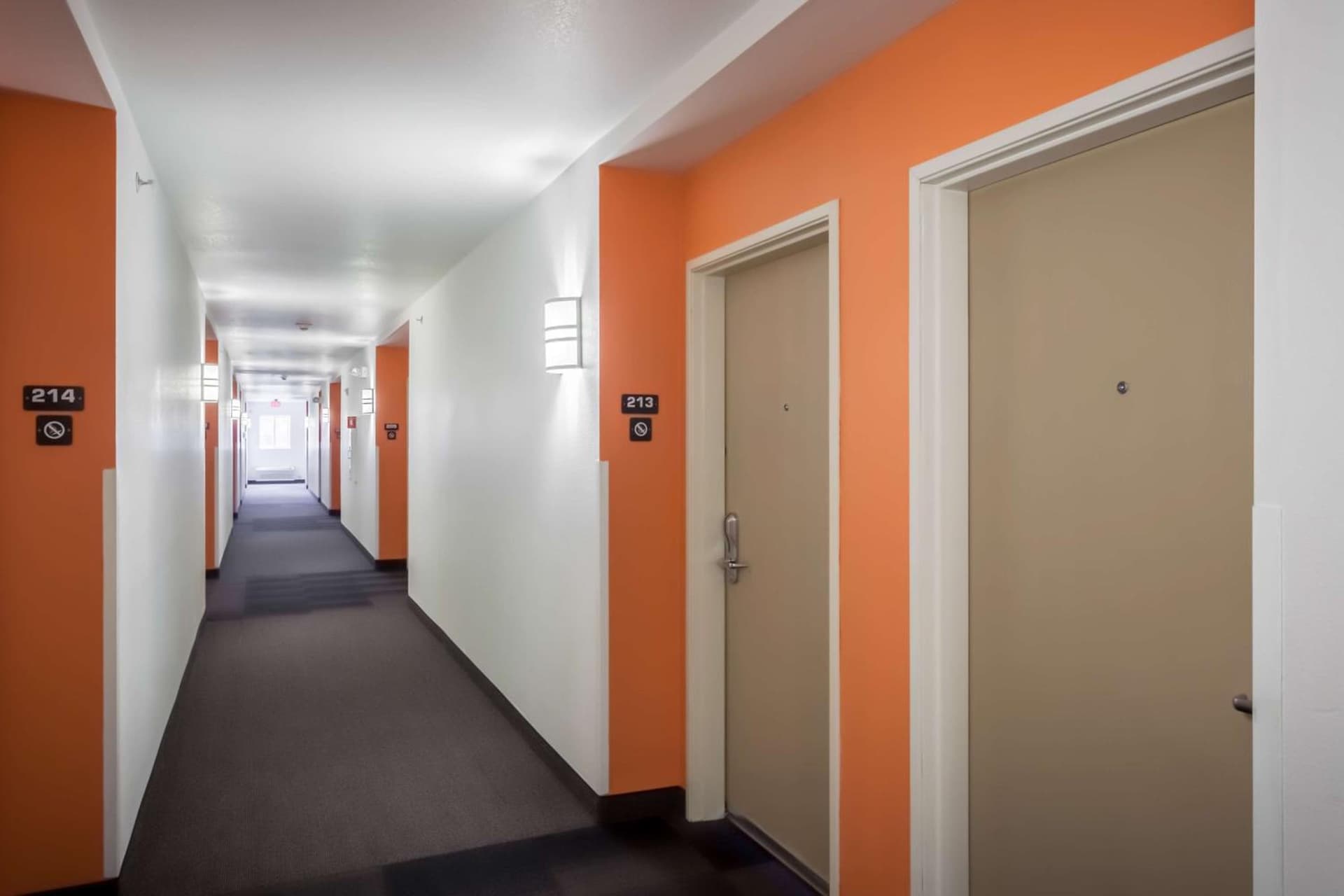 Motel 6-Anchorage, AK - Midtown gallery photo in Anchorage, AK — image 7