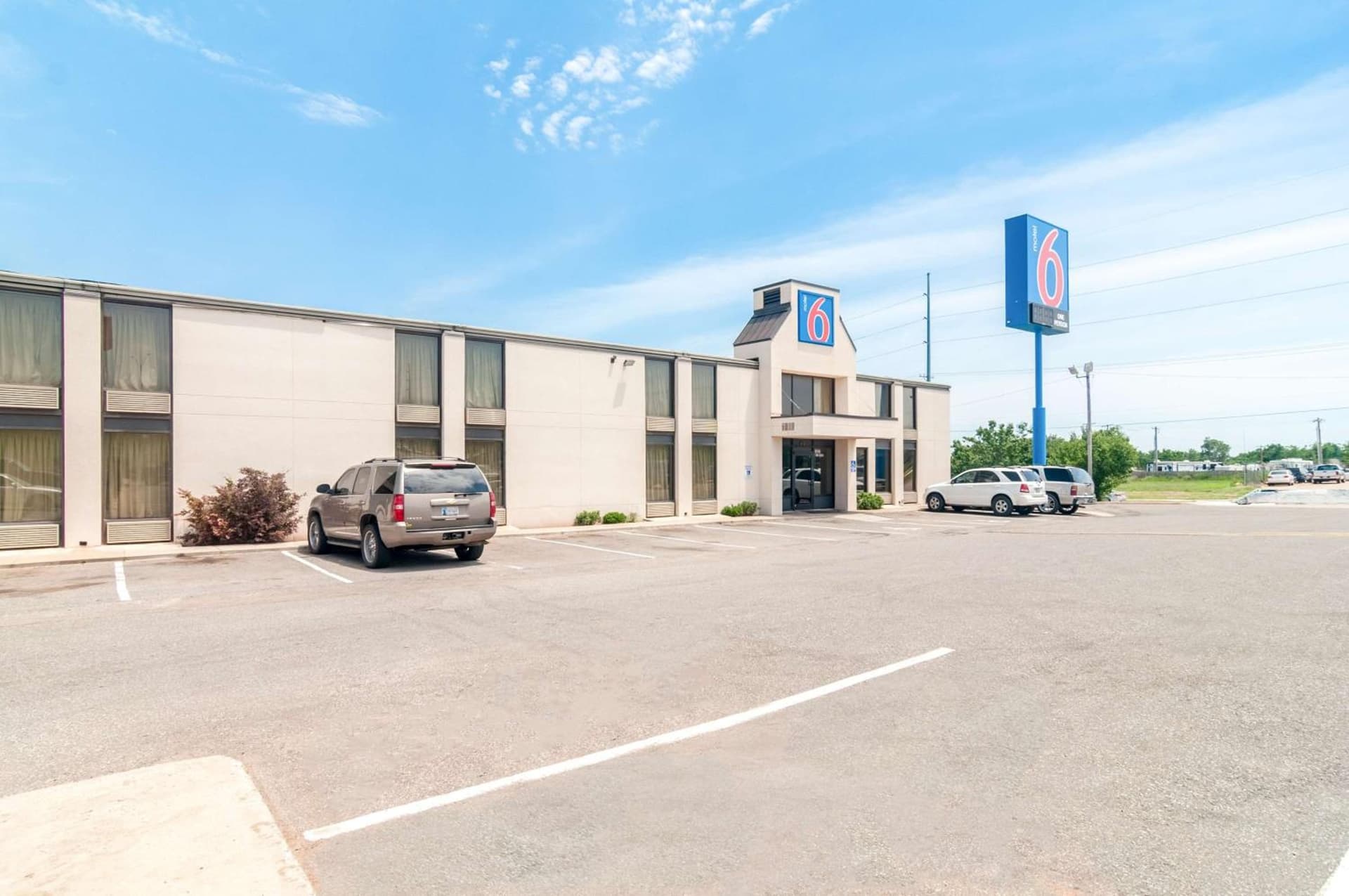 Motel 6-Oklahoma City, OK - South property views in Oklahoma City, OK — gallery photo 3