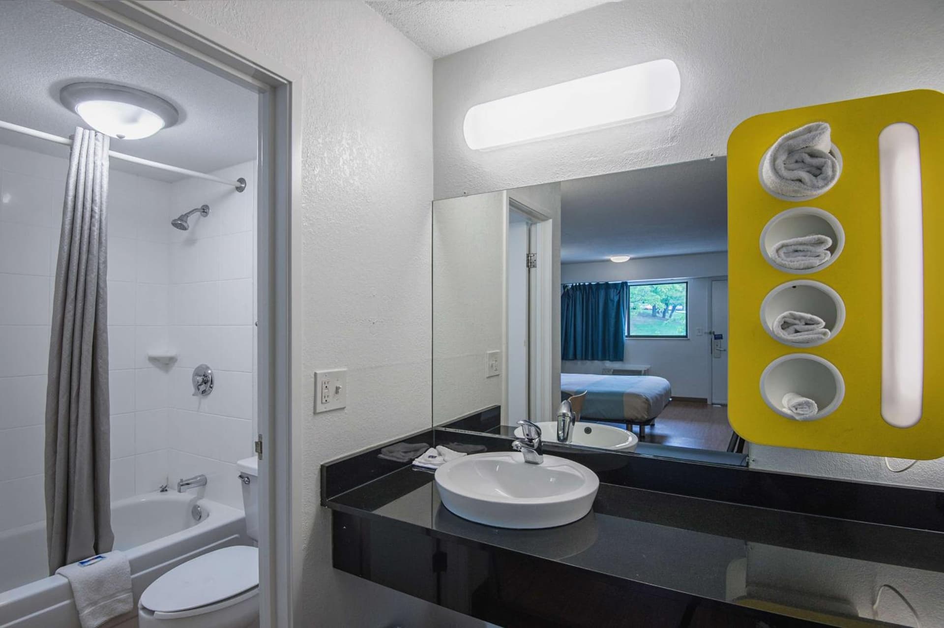 Motel 6-Overland Park, KS gallery photo in Overland Park, KS — image 19