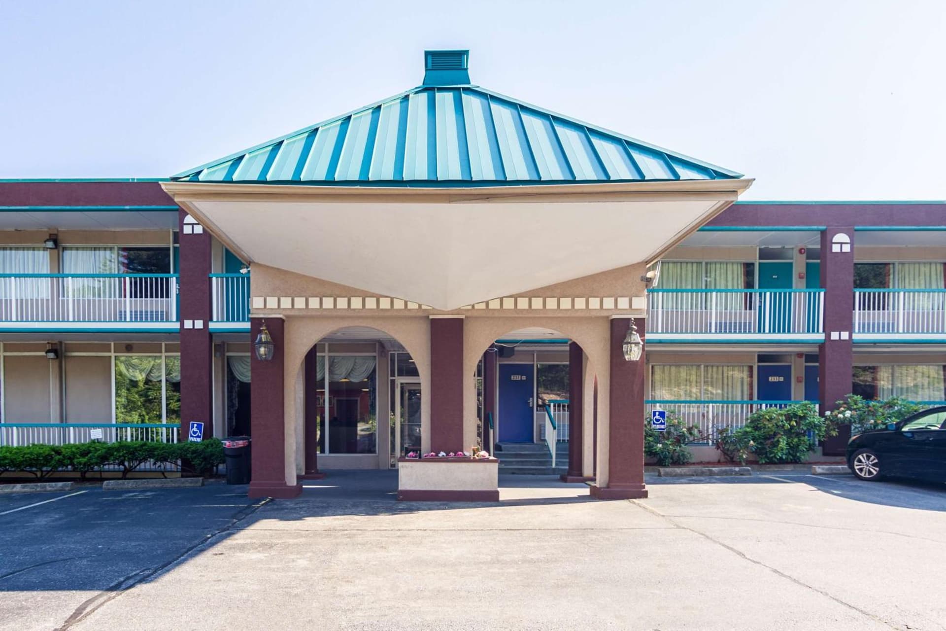 Motel 6-Groton, CT - Casinos nearby property views in Groton, CT — gallery photo 3