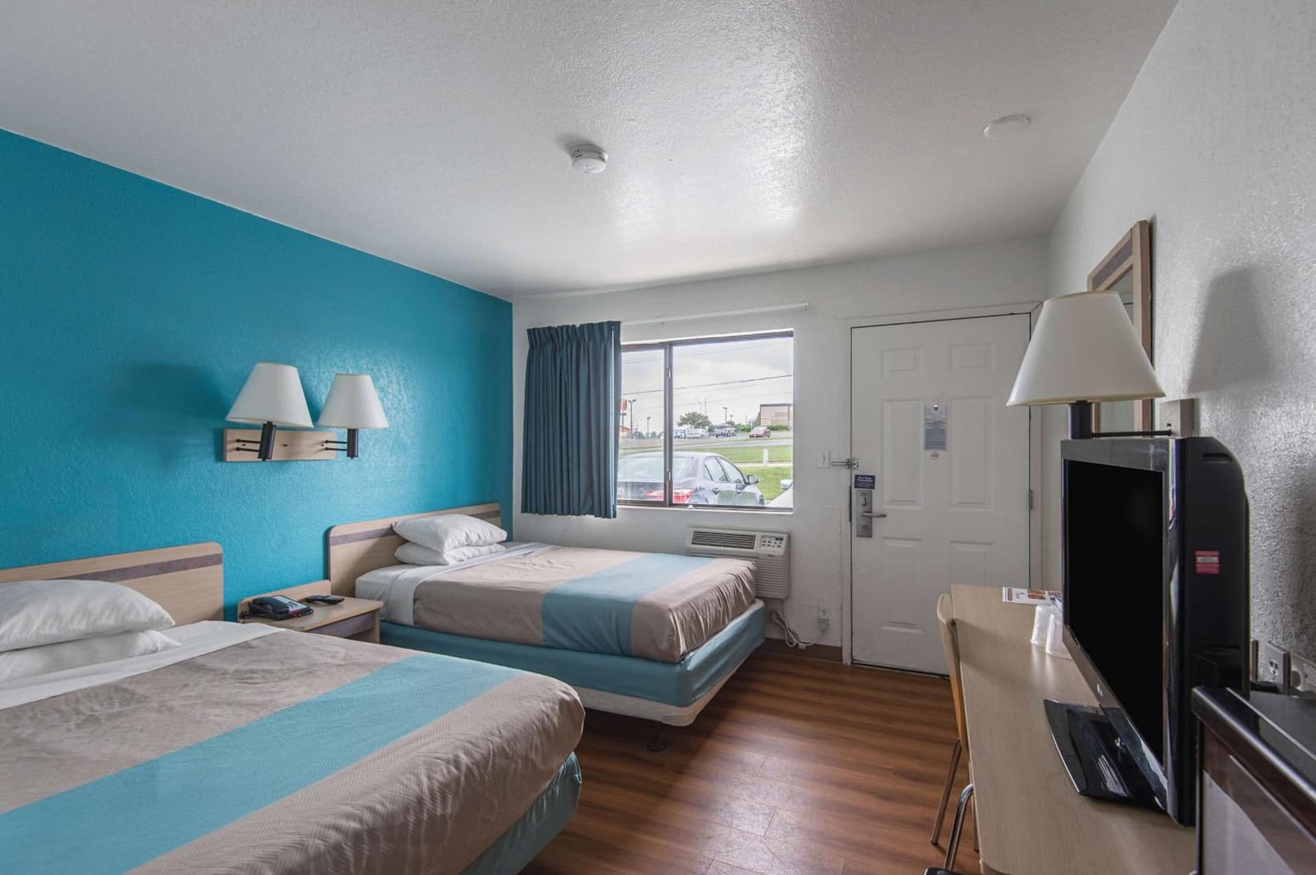 Motel 6 Kansas City, MO - Airport gallery photo in Kansas City, KS — image 33