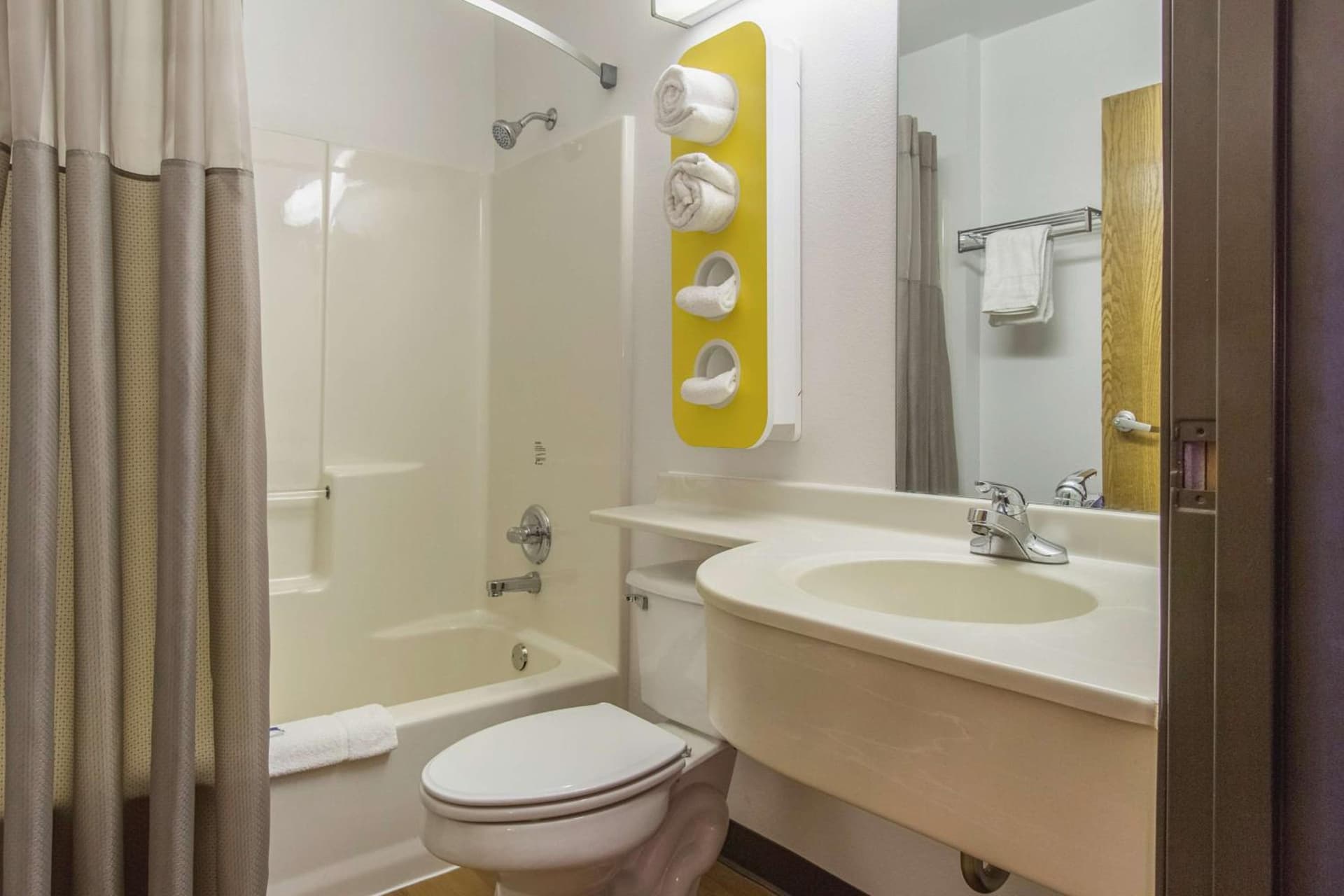 Motel 6-Streetsboro, OH gallery photo in Streetsboro, OH — image 15