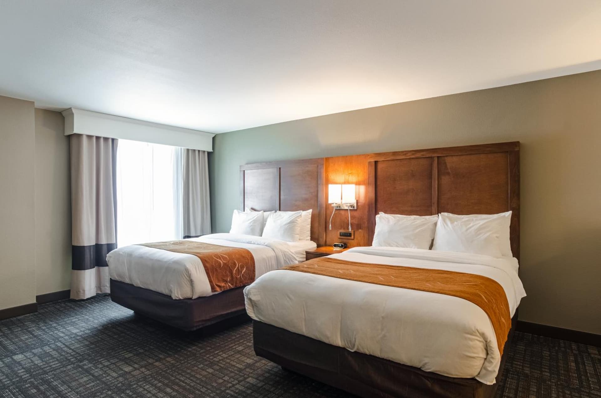 Comfort Suites Loveland gallery photo in Loveland, CO — image 12