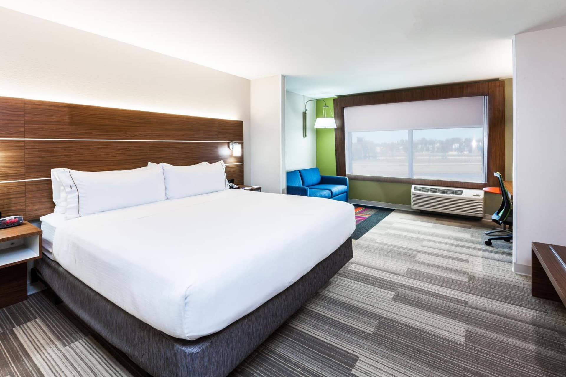 Holiday Inn Express & Suites Tulsa West - Sand Springs by IHG property views in Sand Springs, OK — gallery photo 3