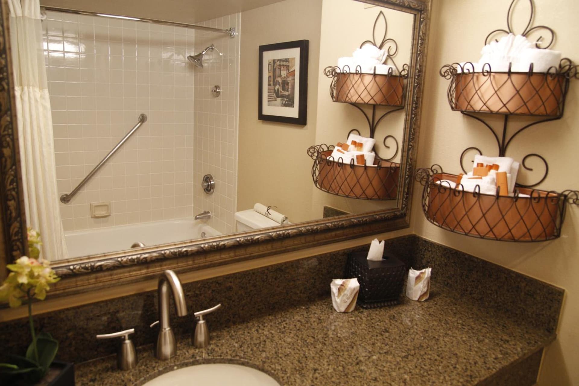 Ramada by Wyndham Viscount Suites Tucson East gallery photo in Tucson, AZ — image 23