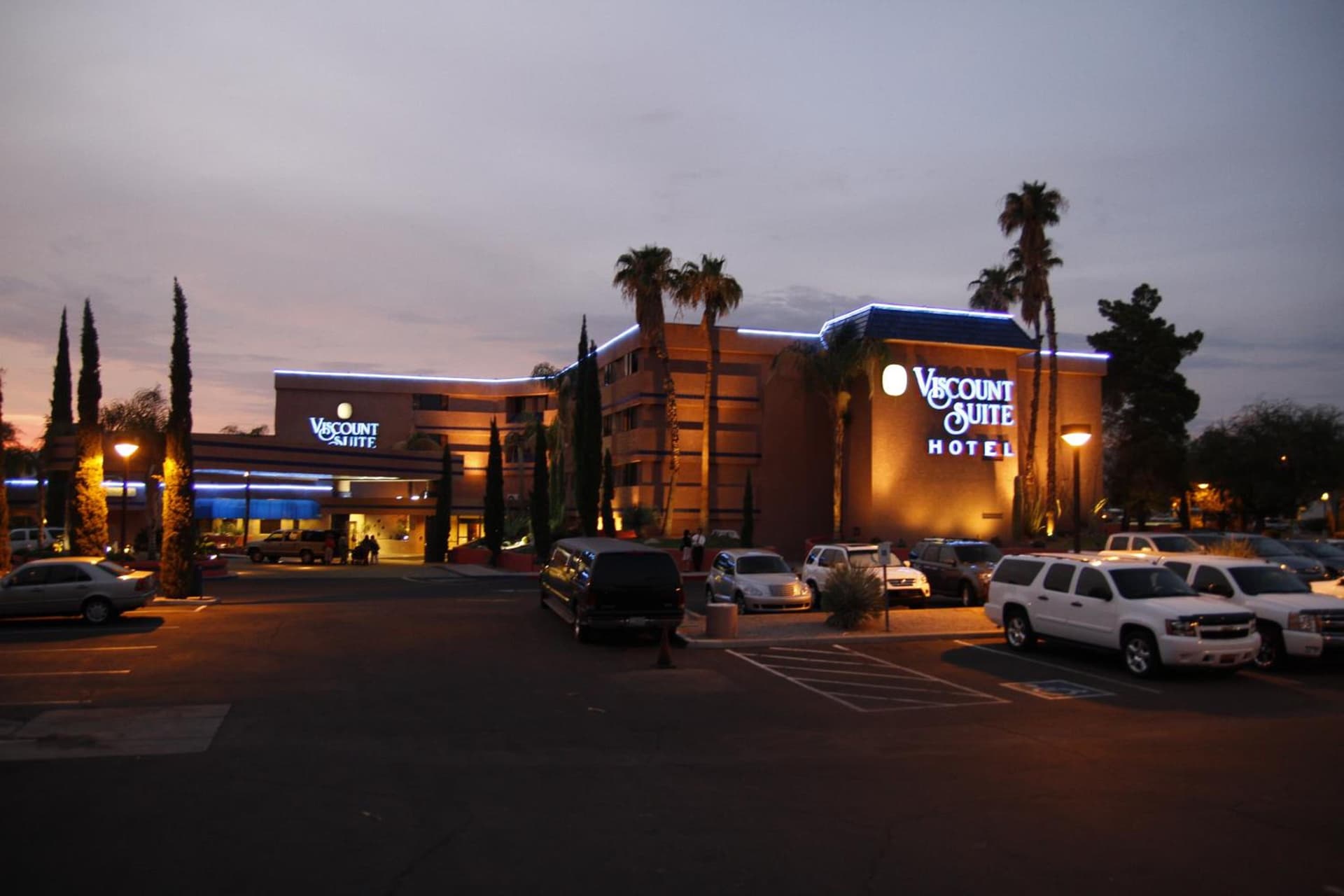Ramada by Wyndham Viscount Suites Tucson East gallery photo in Tucson, AZ — image 39