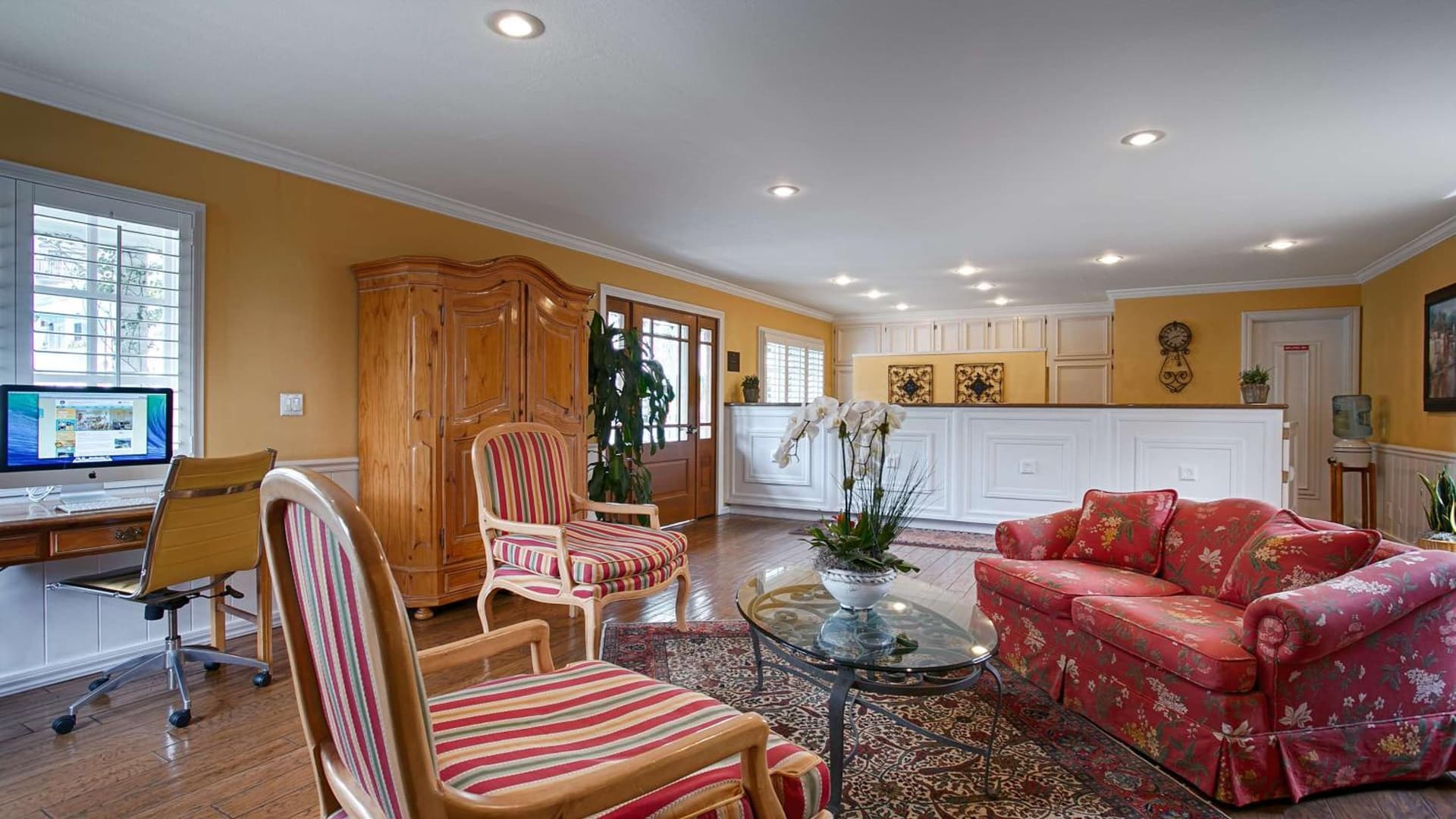 Carmel Bay View Inn gallery photo in Carmel, CA — image 12