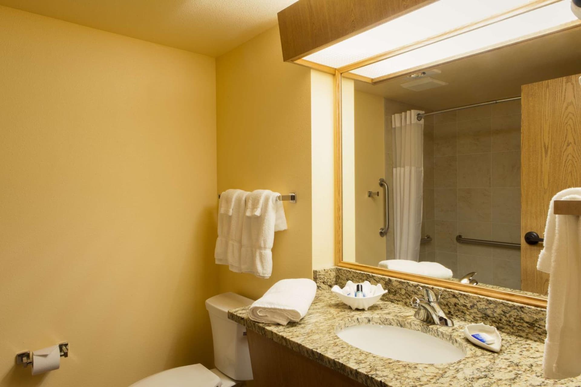 Best Western Plus Caldwell Inn & Suites gallery photo in Caldwell, ID — image 37