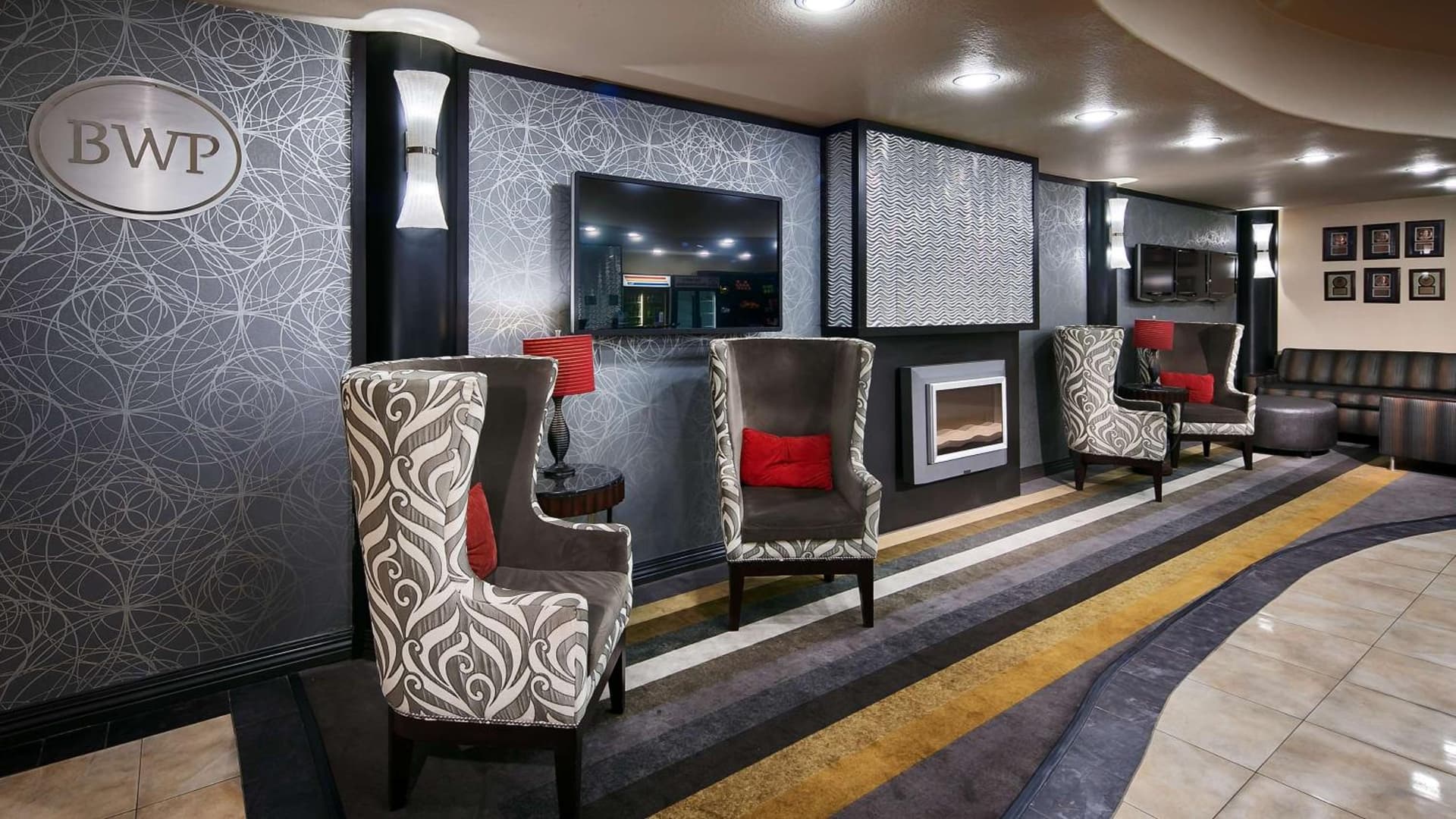 Best Western Premier Crown Chase Inn & Suites gallery photo in Denton, TX — image 30