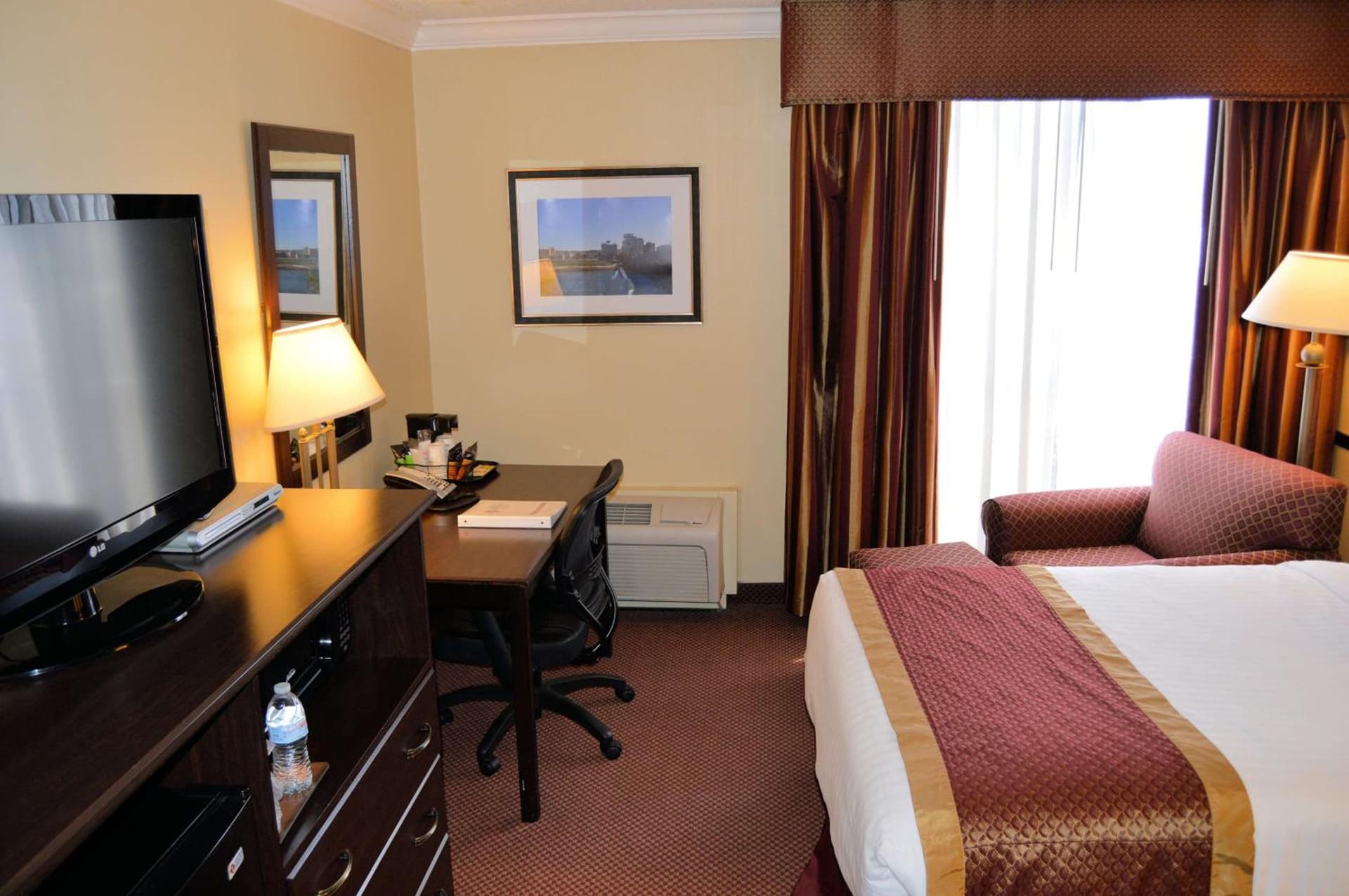 Best Western Plus Genetti Wilkes Barre gallery photo in Wilkes-Barre, PA — image 9
