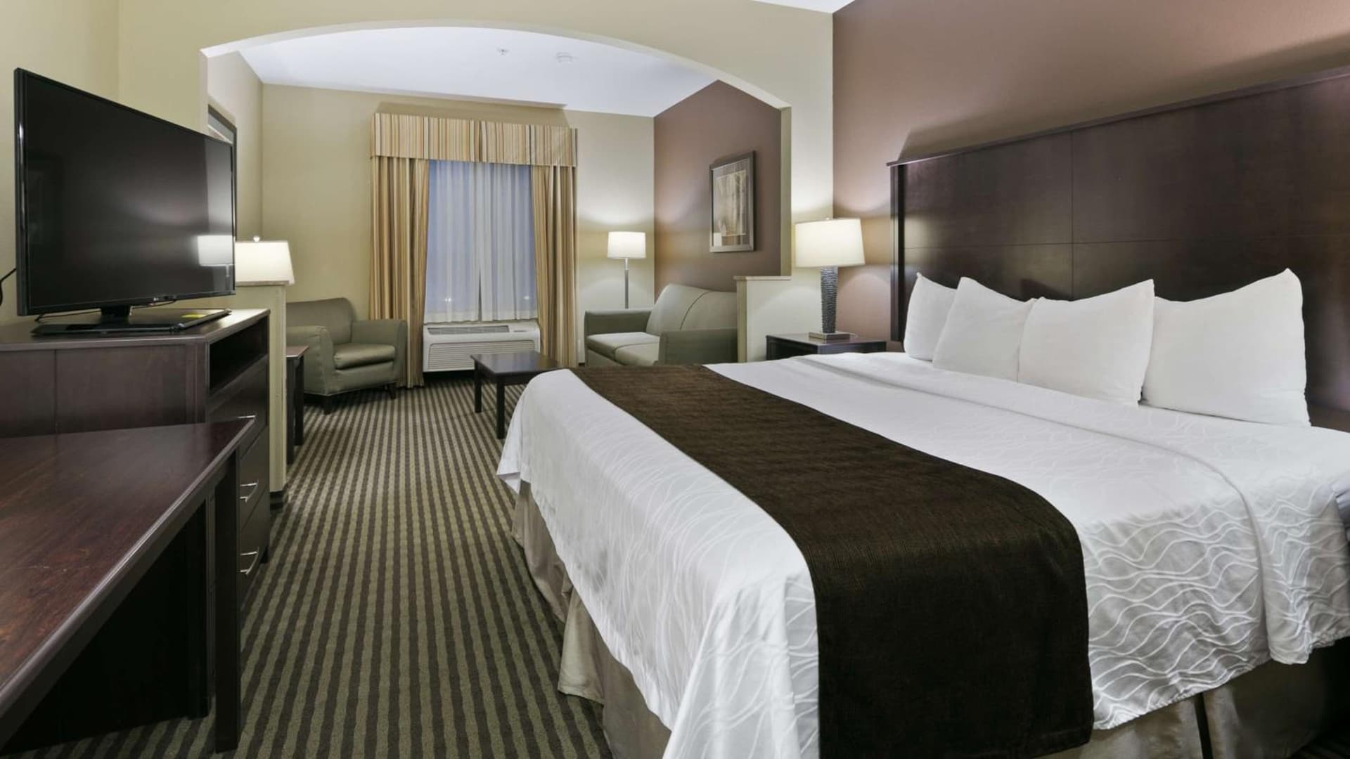 Best Western Plus Port of Camas-Washougal Convention Center gallery photo in Washougal, WA — image 19