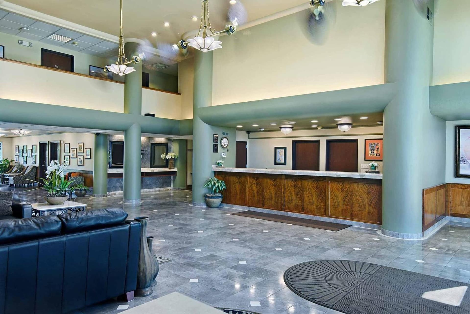 Oxford Suites Yakima gallery photo in Yakima, WA — image 21