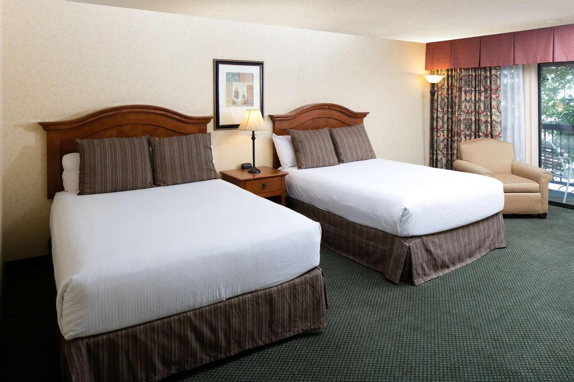 Red Lion Hotel Redding gallery photo in Redding, CA — image 44