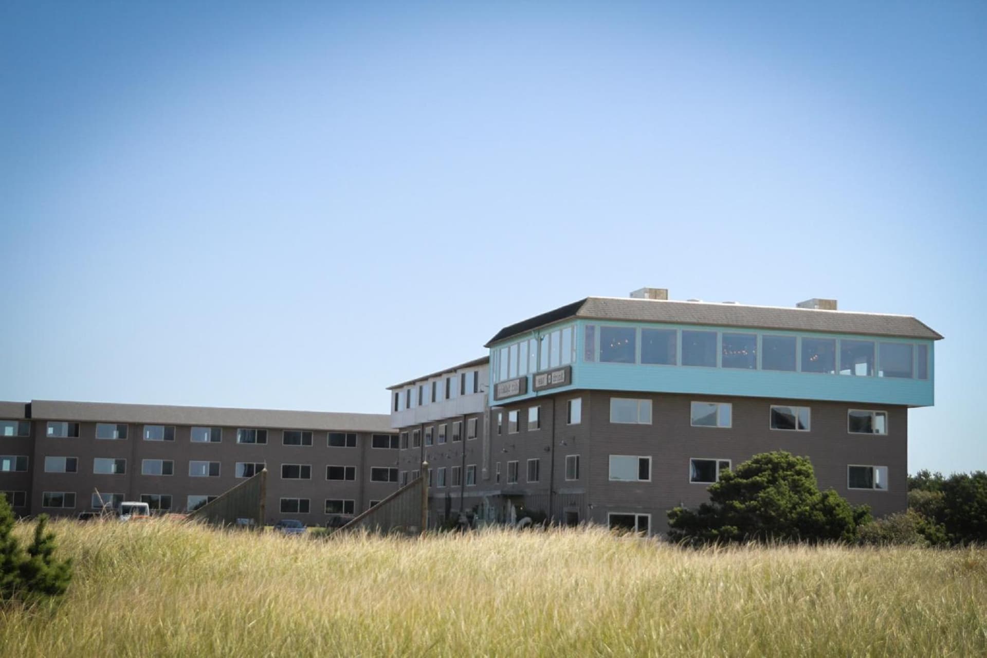Adrift Hotel interior in Long Beach, WA — gallery photo 2