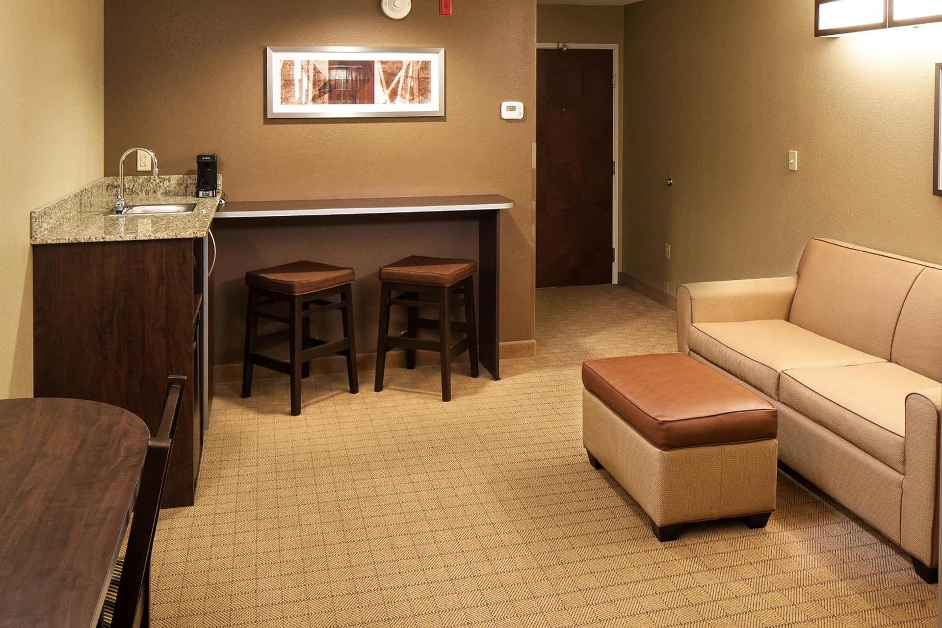 Microtel Inn & Suites by Wyndham St Clairsville - Wheeling interior in Saint Clairsville, OH — gallery photo 2