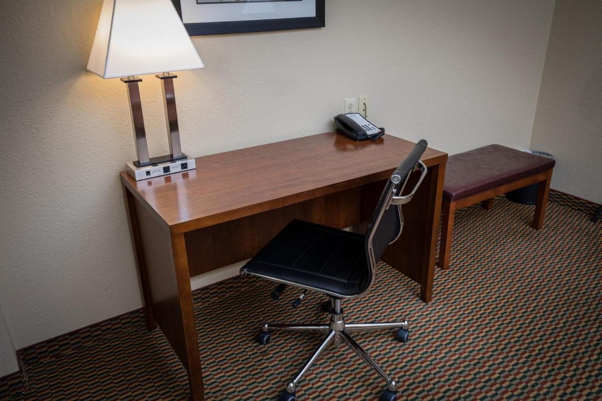 Best Western Airport Inn & Suites Oakland gallery photo in Oakland, CA — image 18