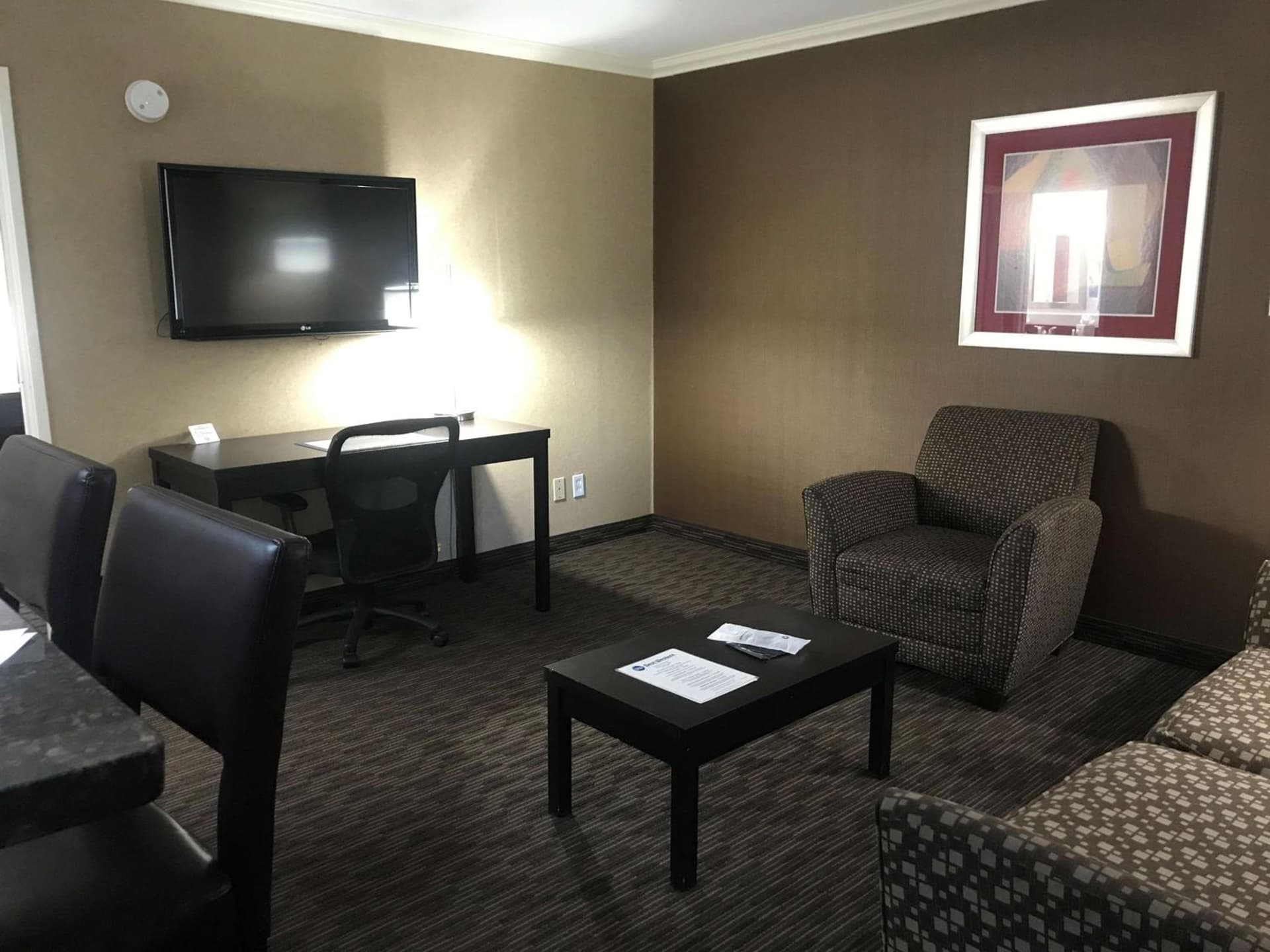 Best Western Yuma Mall Hotel & Suites gallery photo in Yuma, AZ — image 38