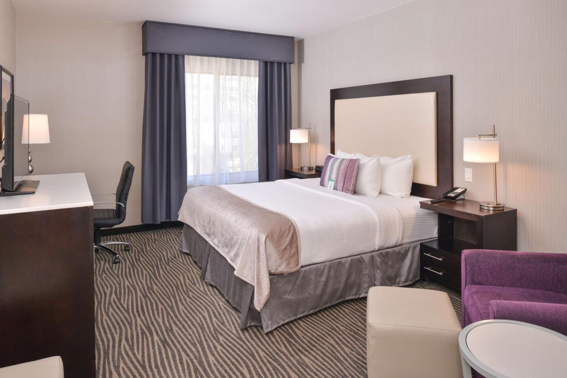 Best Western Plus Hotel at the Convention Center gallery photo in Long Beach, CA — image 20