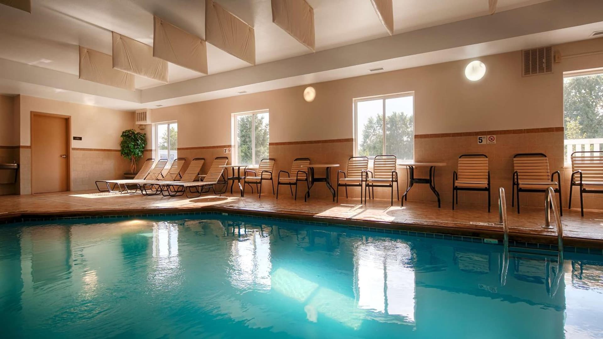 Best Western Plus Pontoon Beach gallery photo in Pontoon Beach, IL — image 19