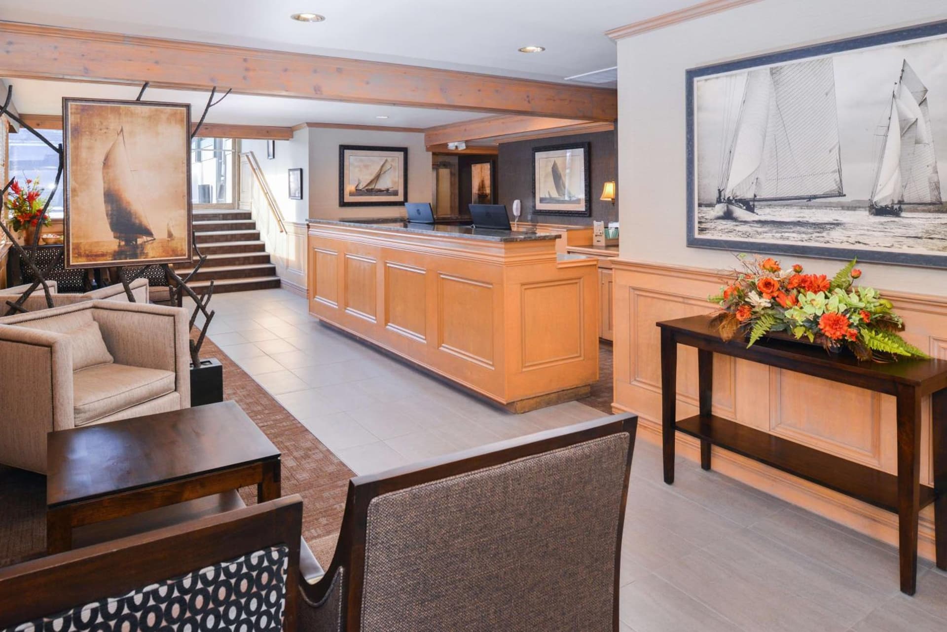 Best Western Edgewater Resort interior in Sandpoint, ID — gallery photo 2